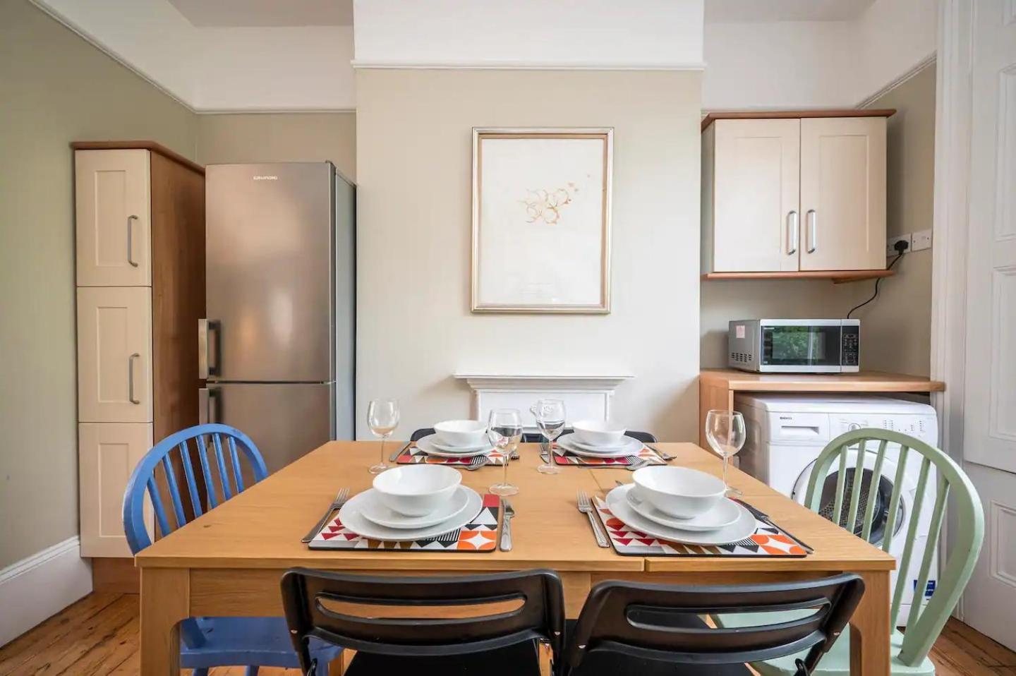 Apartment Spacious 20min To Bridge Pass The Keys London
