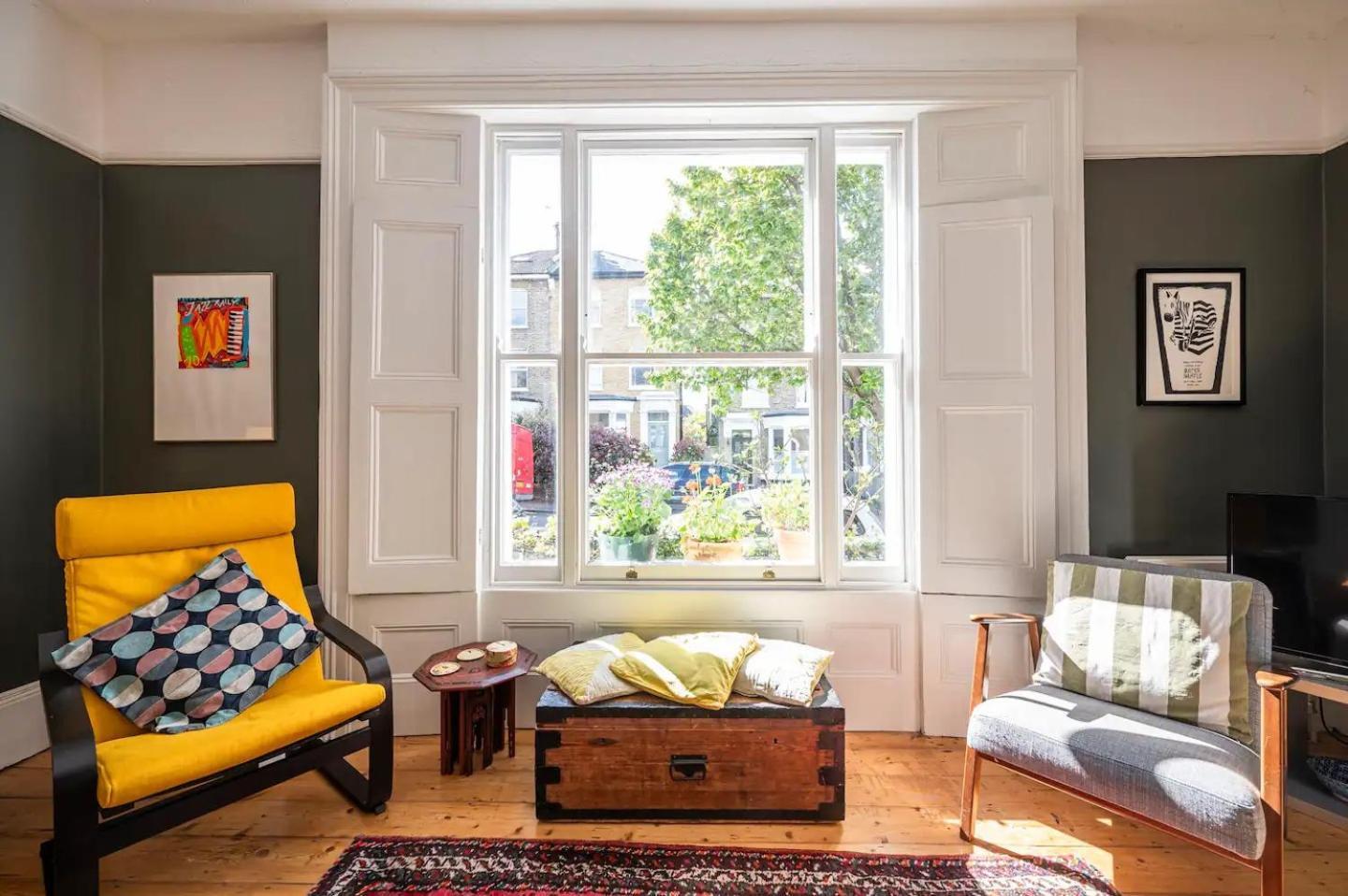 Spacious 20min To Bridge Pass The Keys London
