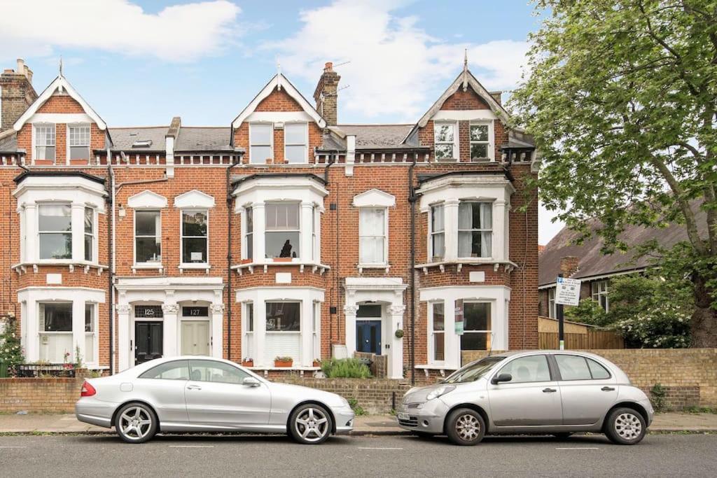 Family-friendly Garden Retreat Leilighet London
