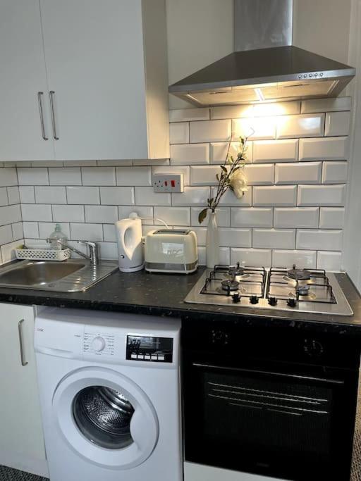Comfy Flat In Heart Of London