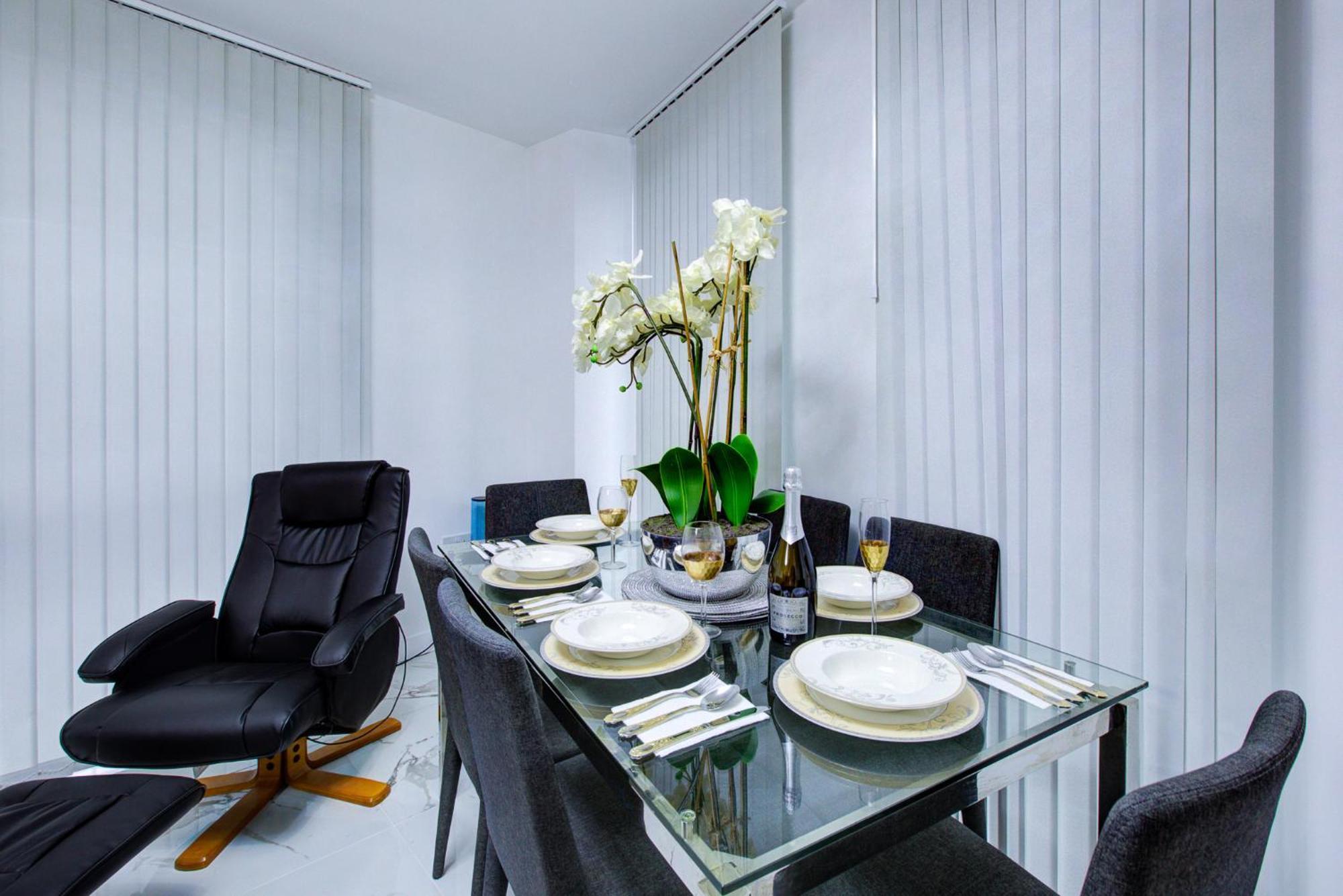 Canary Wharf 2 Bedroom Luxury Leilighet London