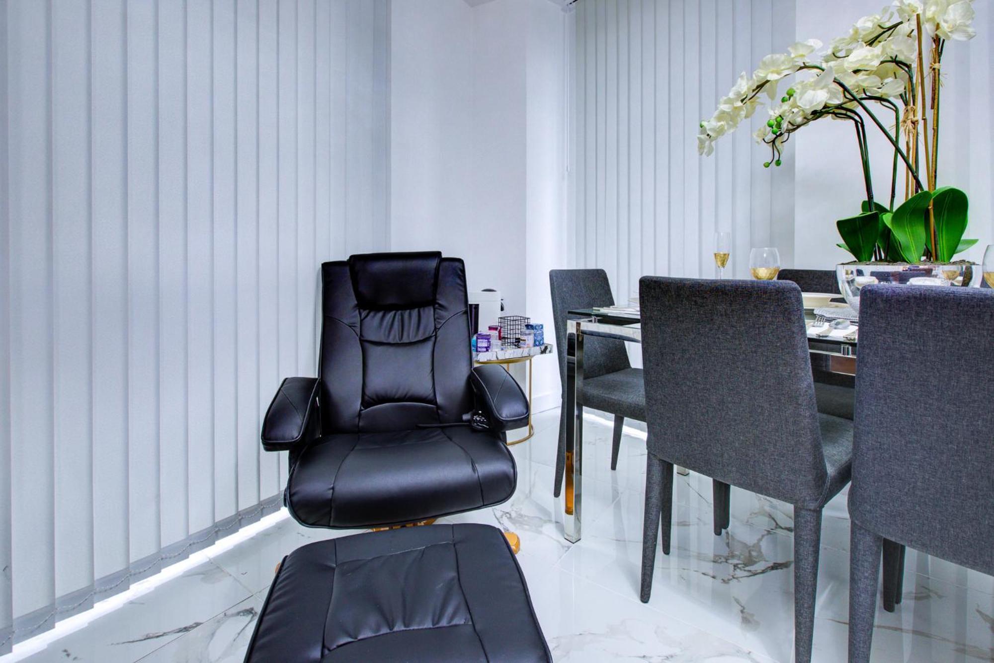 Leilighet Canary Wharf 2 Bedroom Luxury London