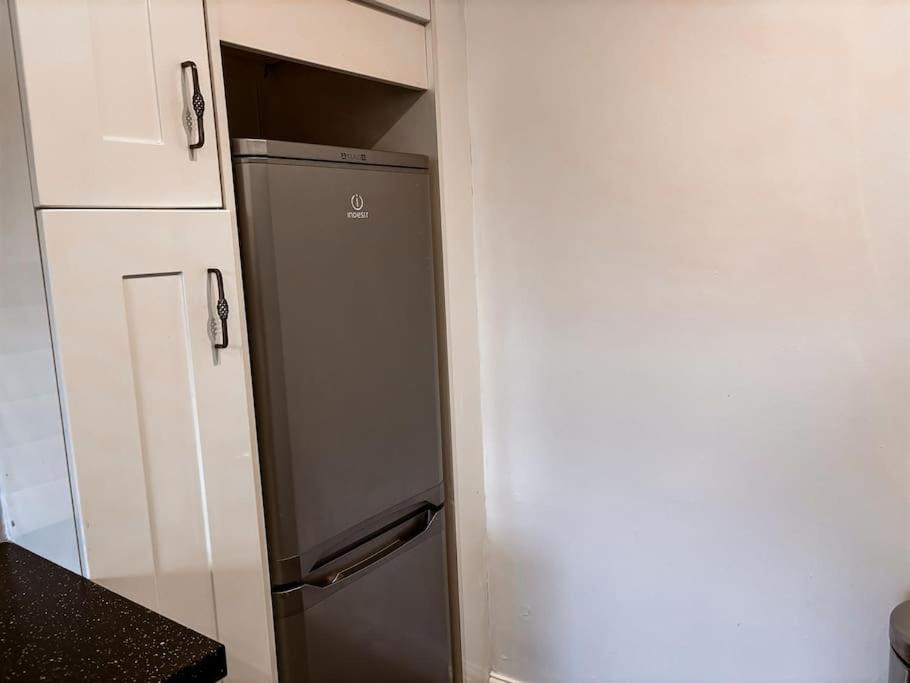 Upscale 3br Duplex Experience The Charm Of Westbourne Grove
