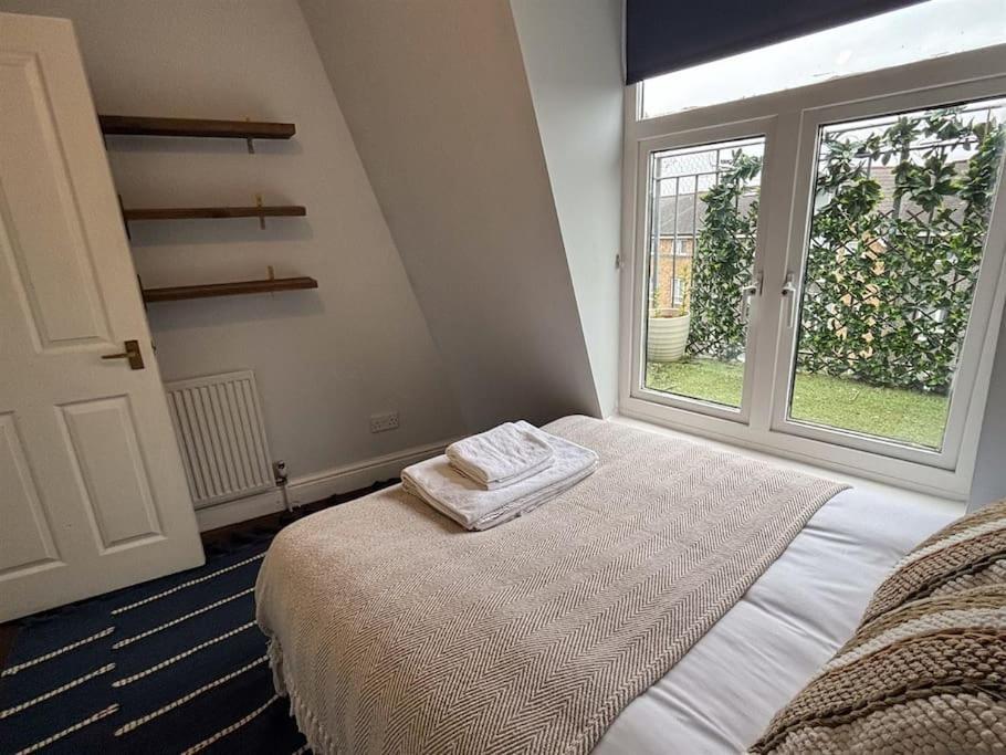 Apartment Upscale 3br Duplex Experience The Charm Of Westbourne Grove London