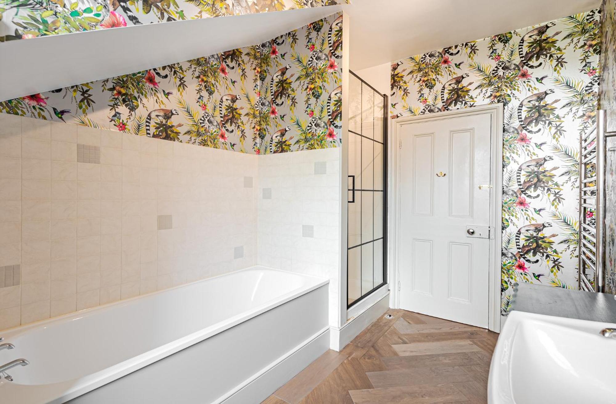 Villa Heaver House - Stunning, Large 5br Nr Tube And Tooting Common *