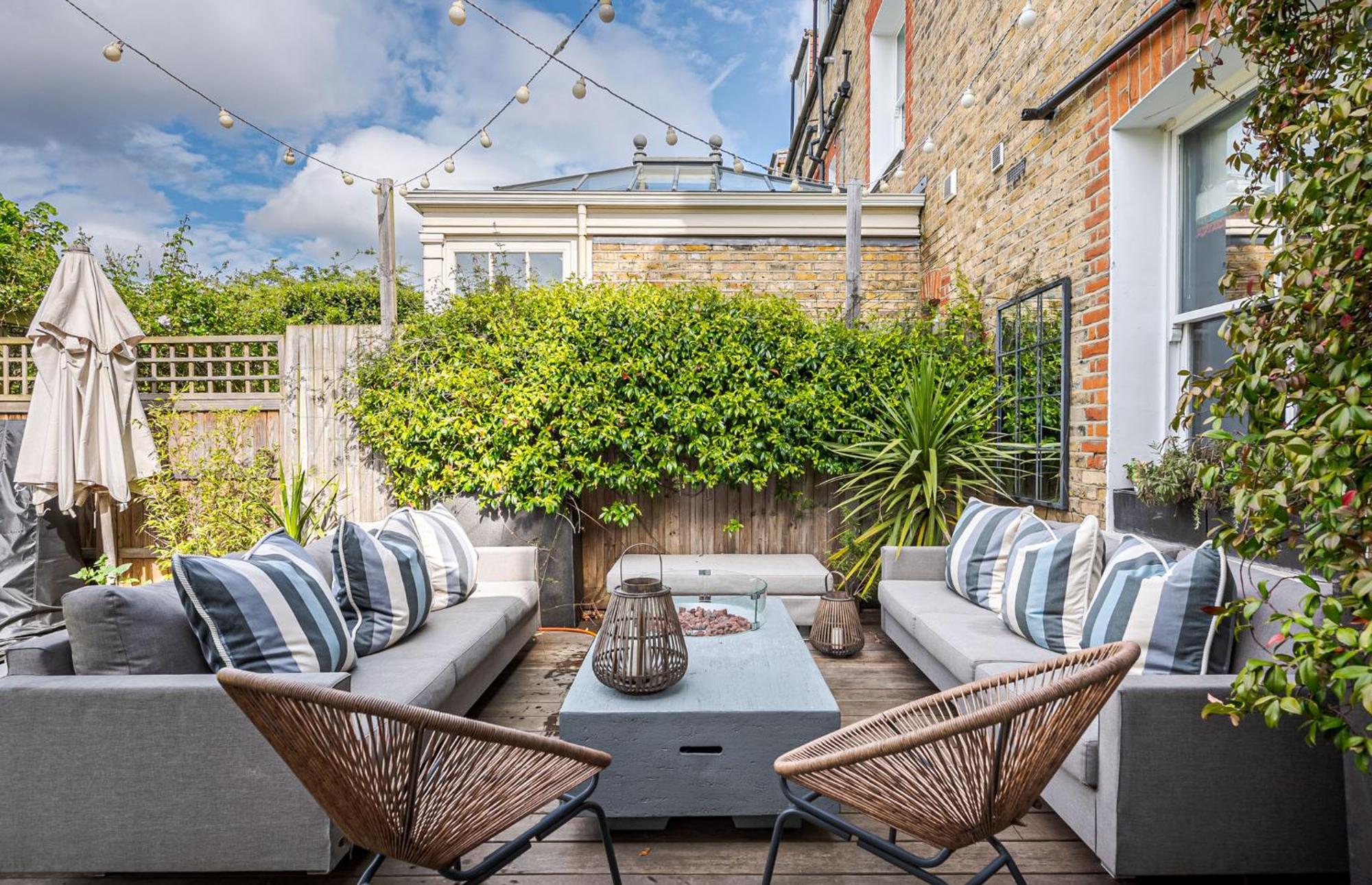 Heaver House - Stunning, Large 5br Nr Tube And Tooting Common *