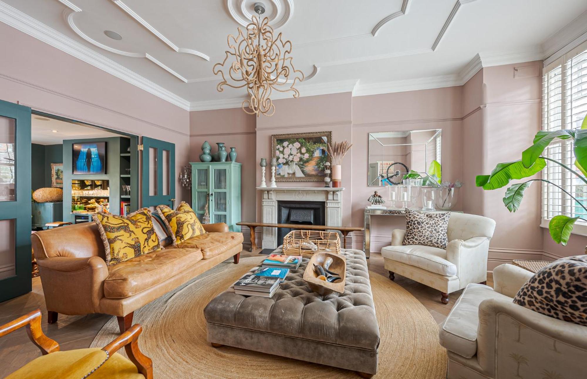 Heaver House - Stunning, Large 5br Nr Tube And Tooting Common Villa *
