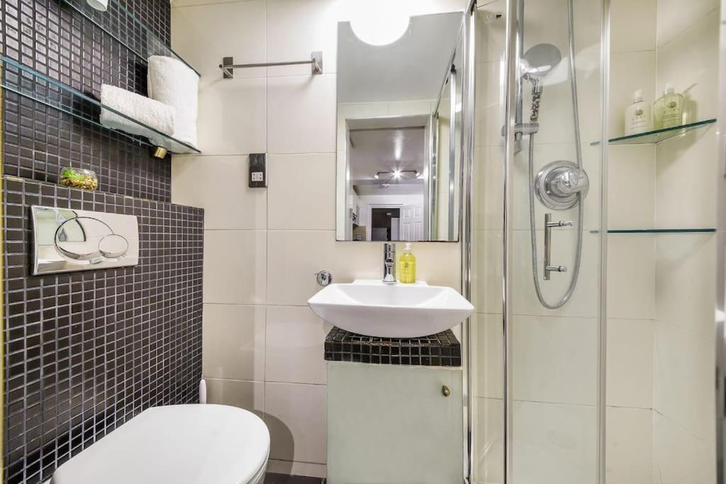 Apartment Chic 2 Bedroom Flat In Marble Arch *