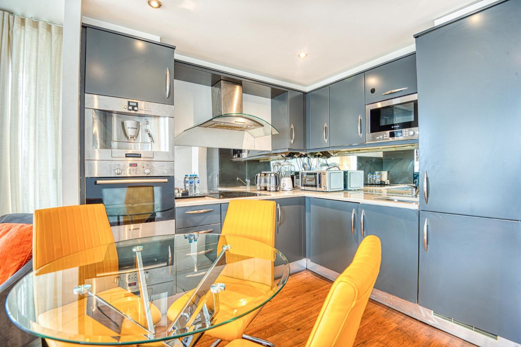 Apartment Austin David Apartments Excel London