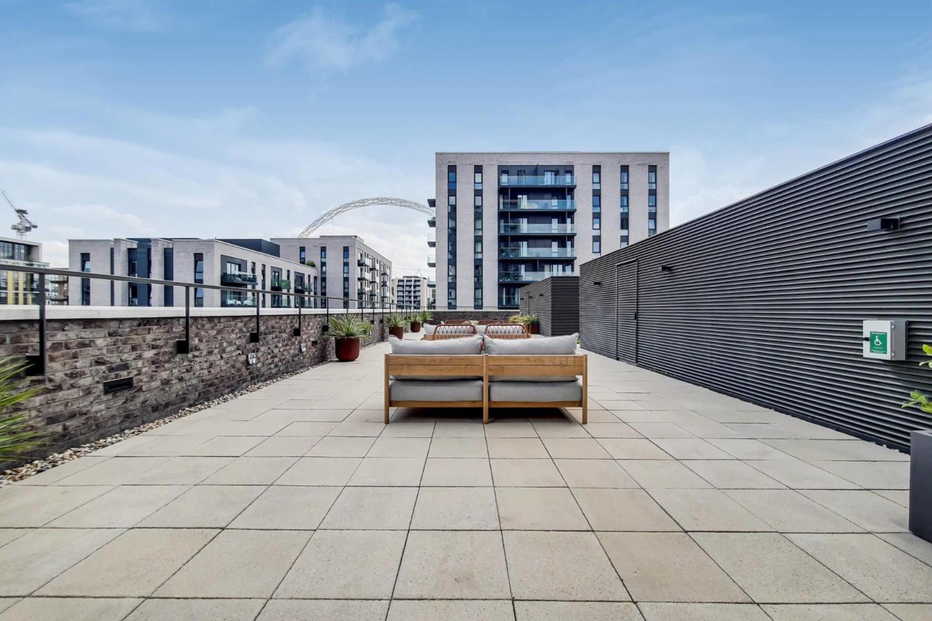 Botanical-inspired At Repton Gardens Right In The Heart Of Wembley Park Apartamento