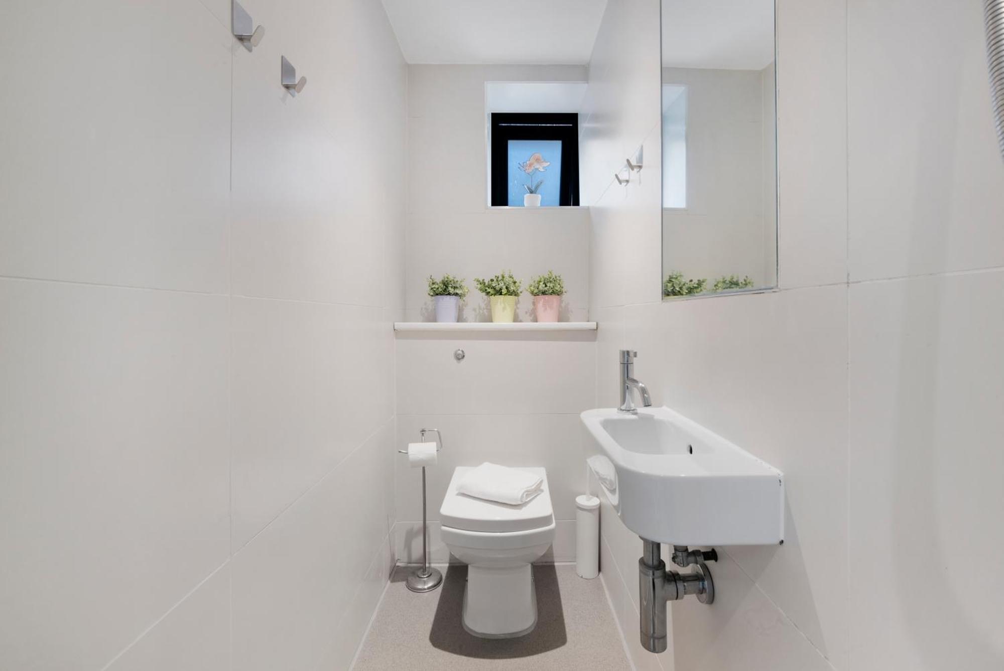 Lanes By Morethanstays Apartamento Londres