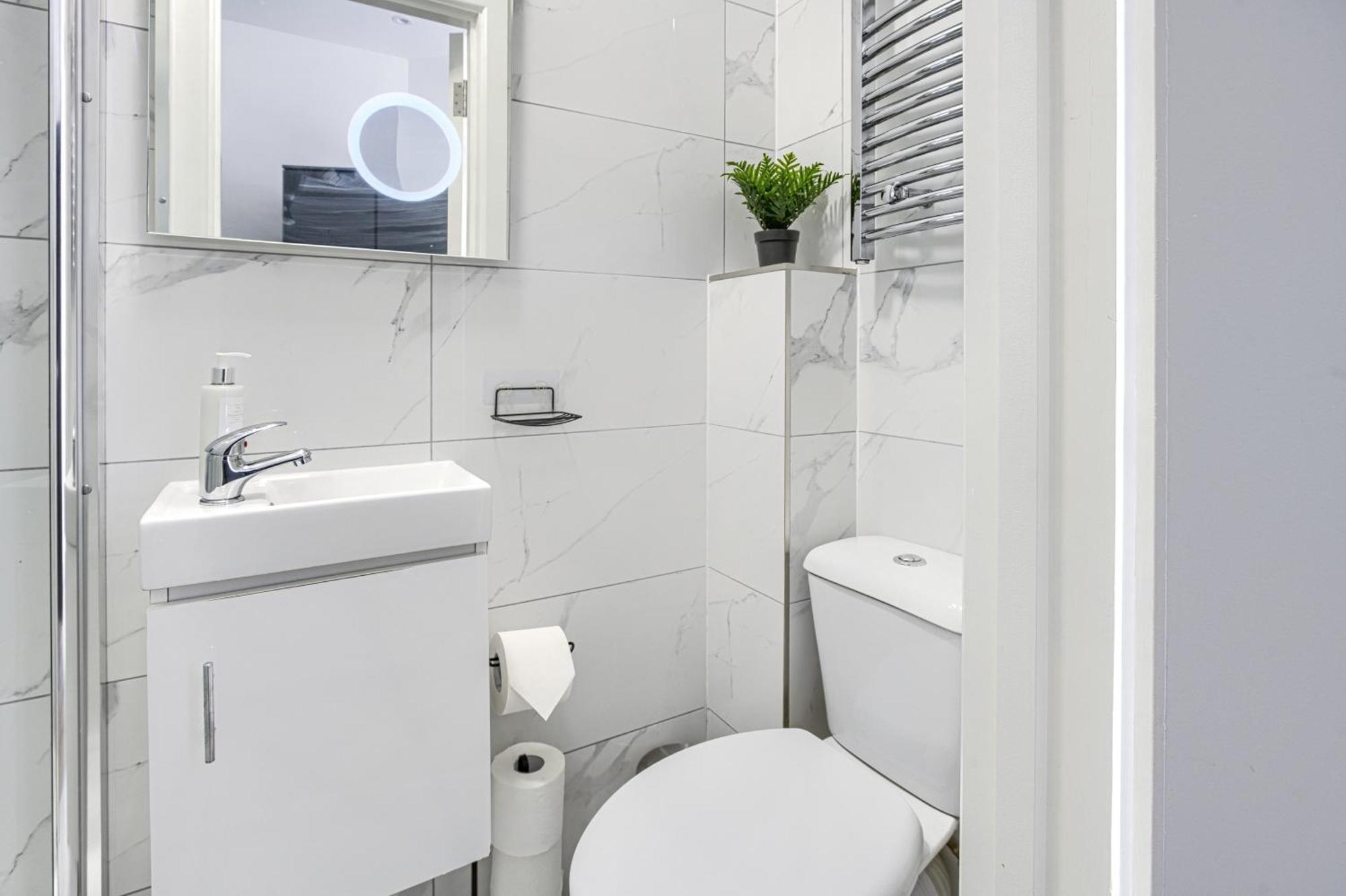 The Finsbury Deluxe London