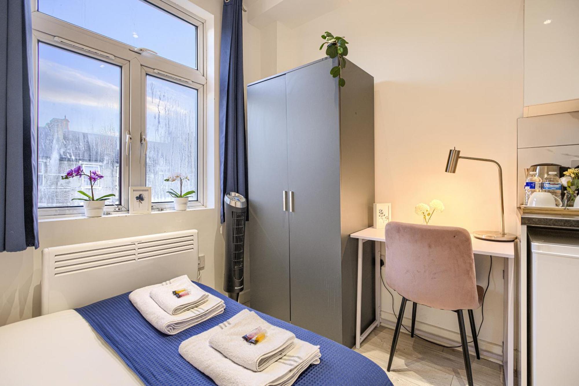 The Finsbury Deluxe * London