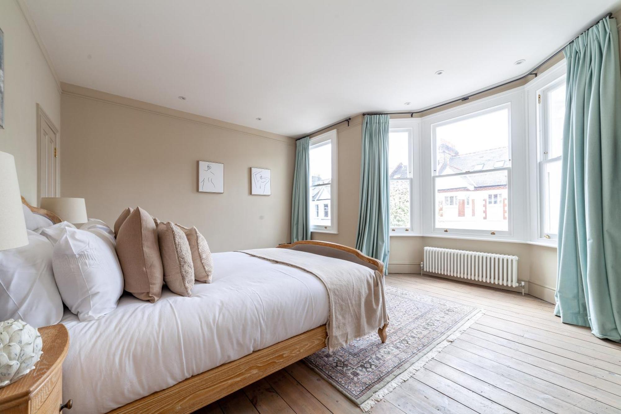 The Clapham House *
