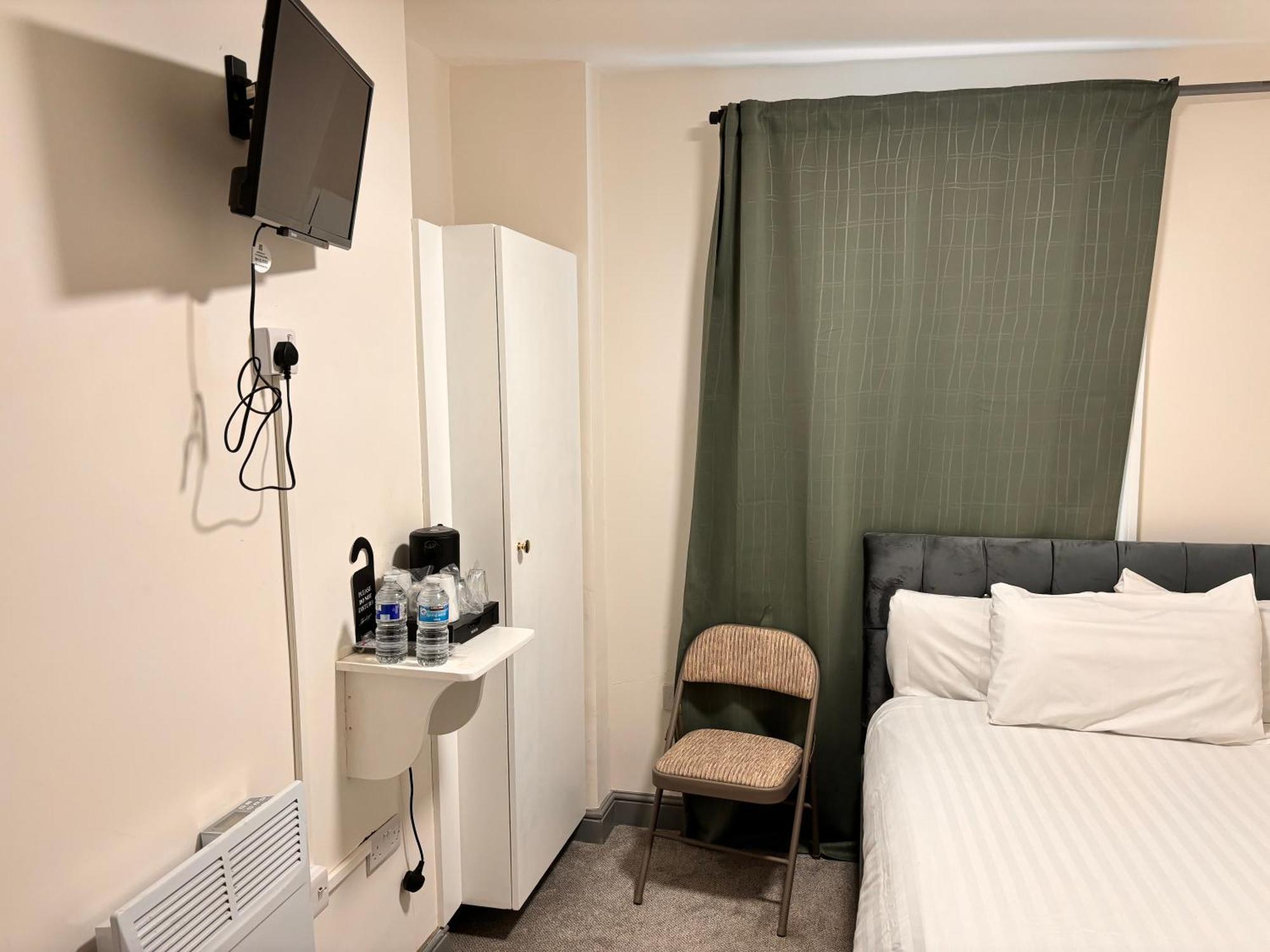 Ivy House Hotel London