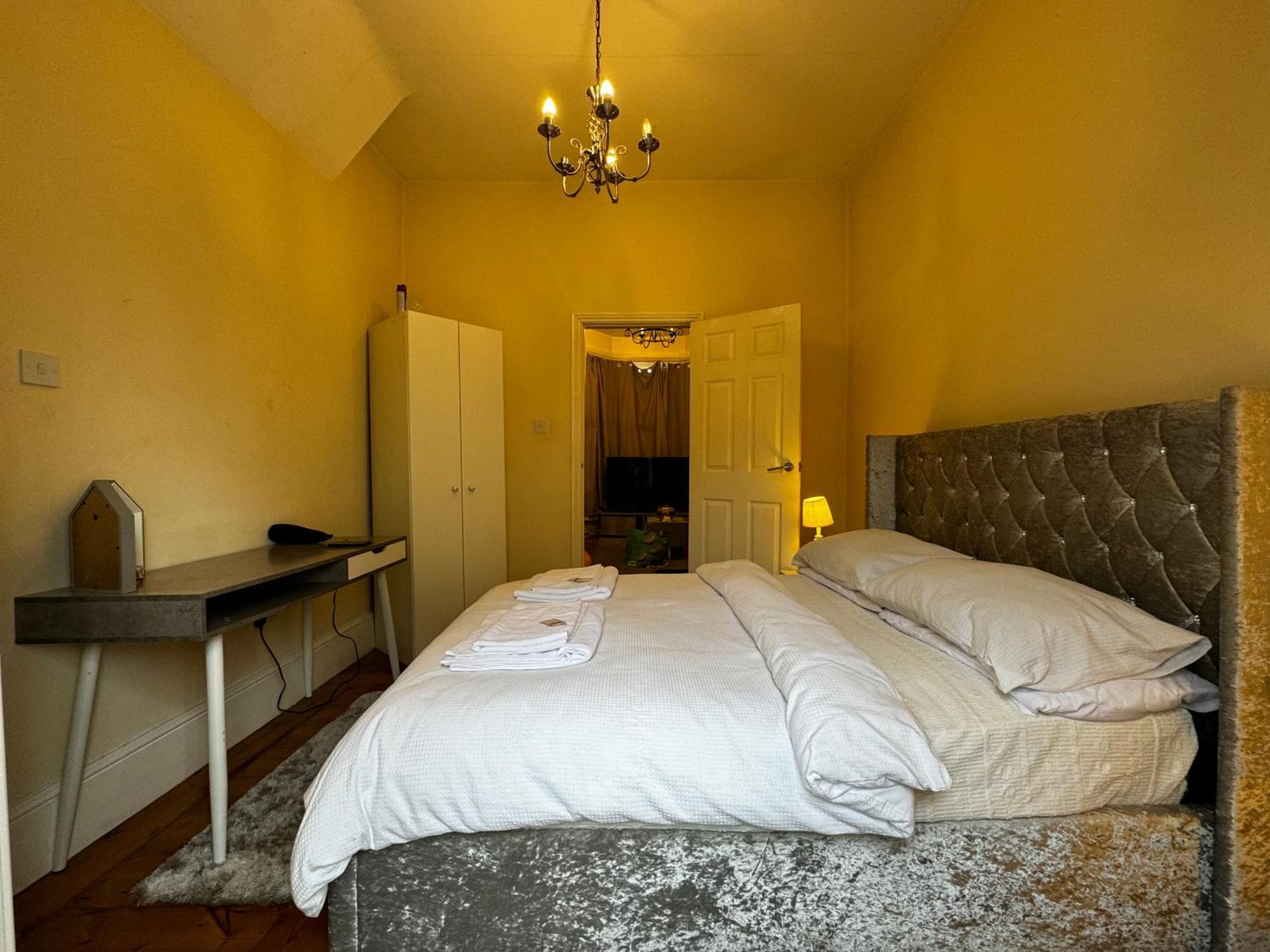 Entire 1bed Stratford Westfield * Londen