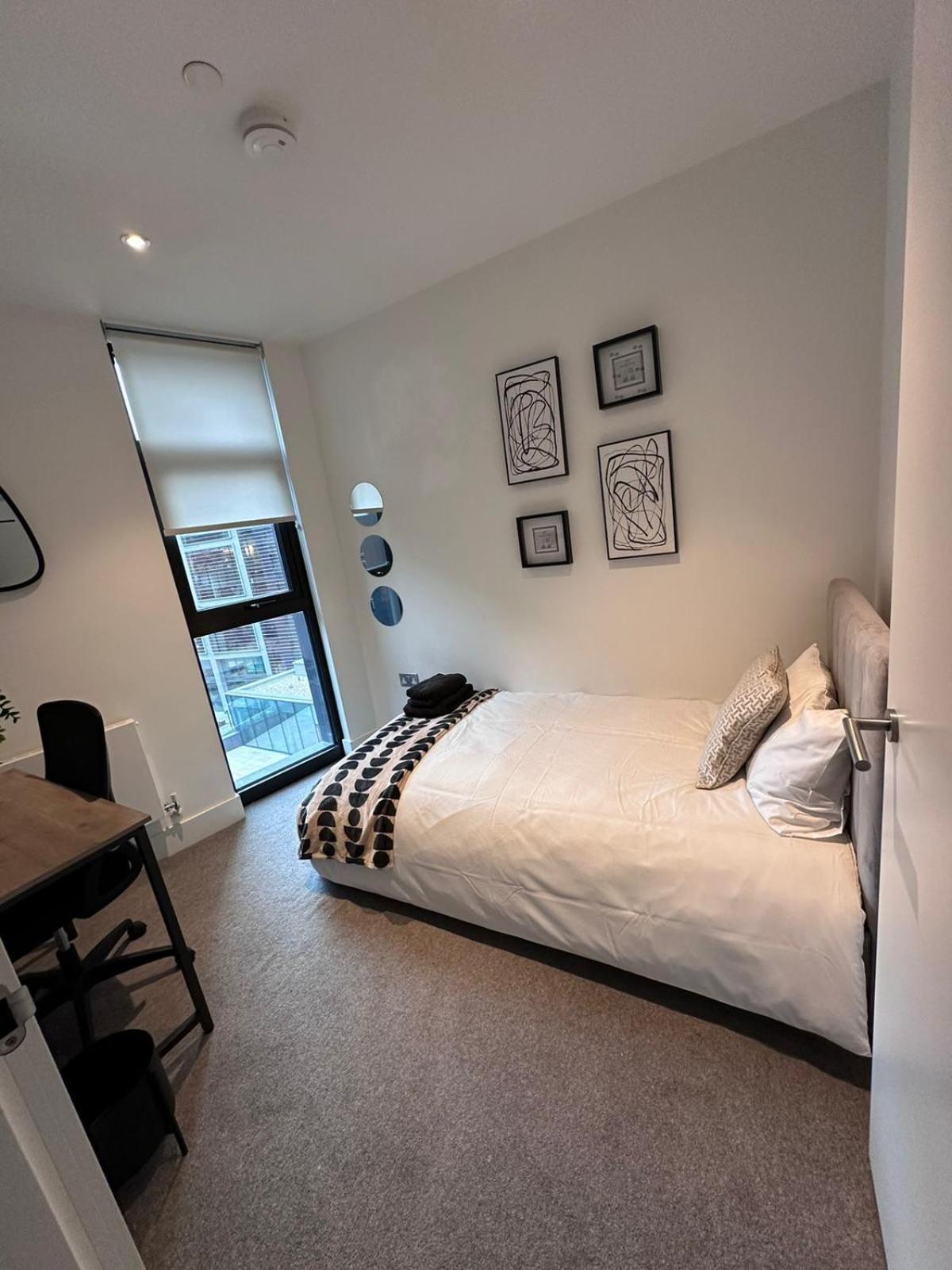 Stylist 2 Bedroom In Apartamento *