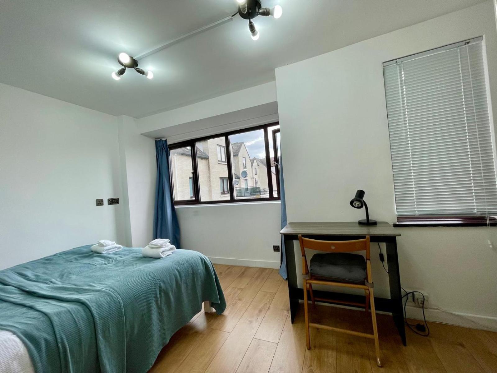 Thamesview Canary Wharf With Freeparking Feriehus London