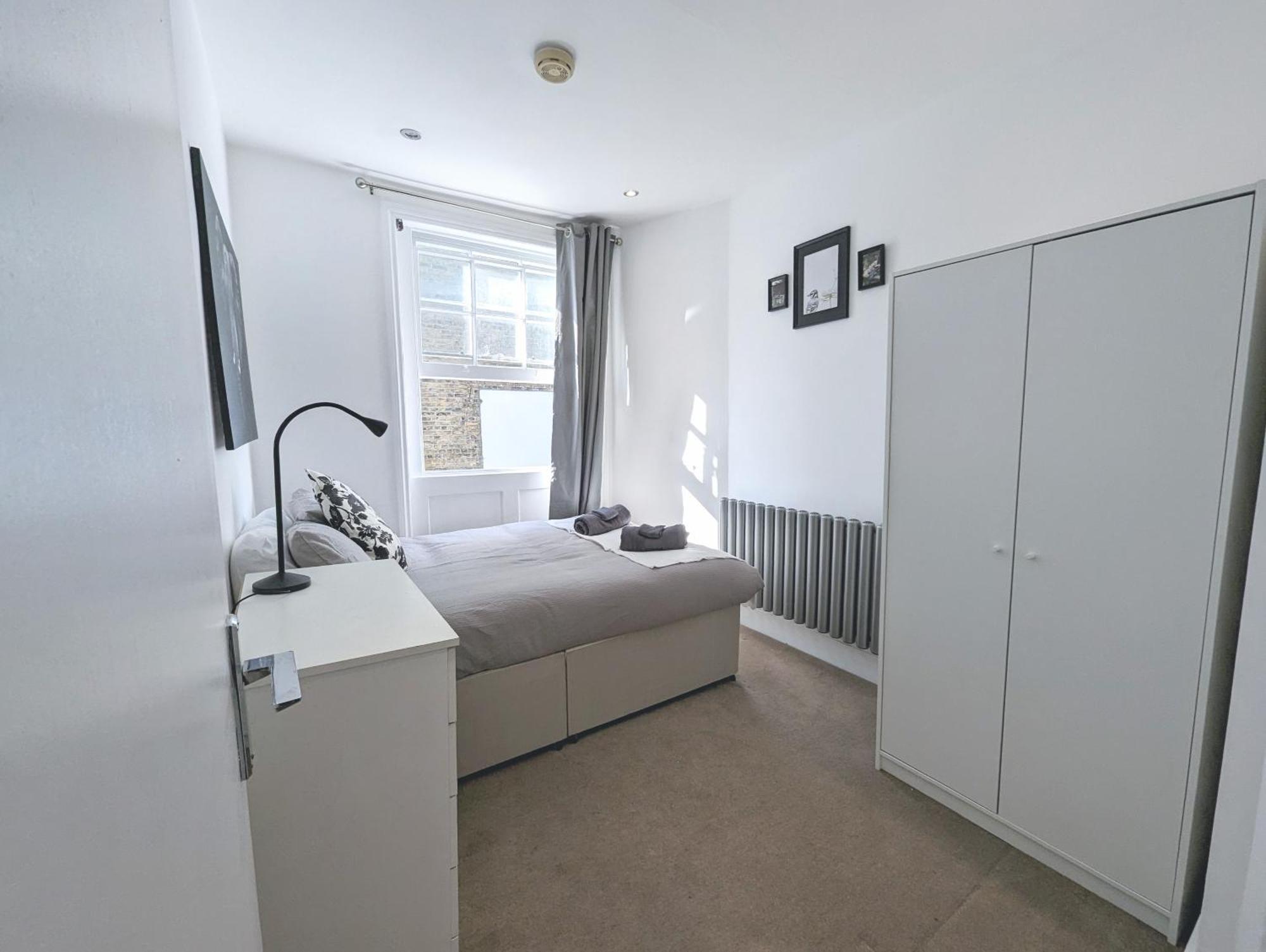 Hyde Park 3 Bedroom Flat Londen