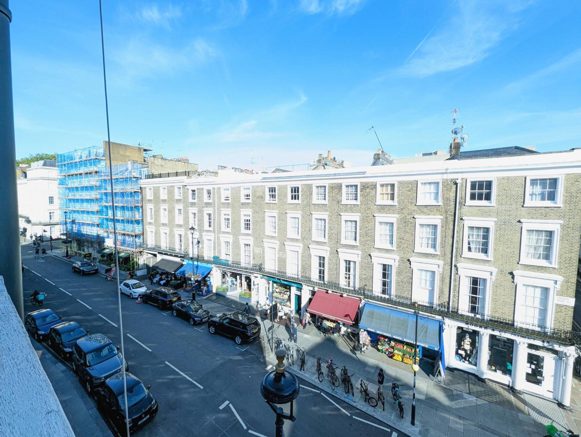 Apartment Hyde Park 3 Bedroom Flat *