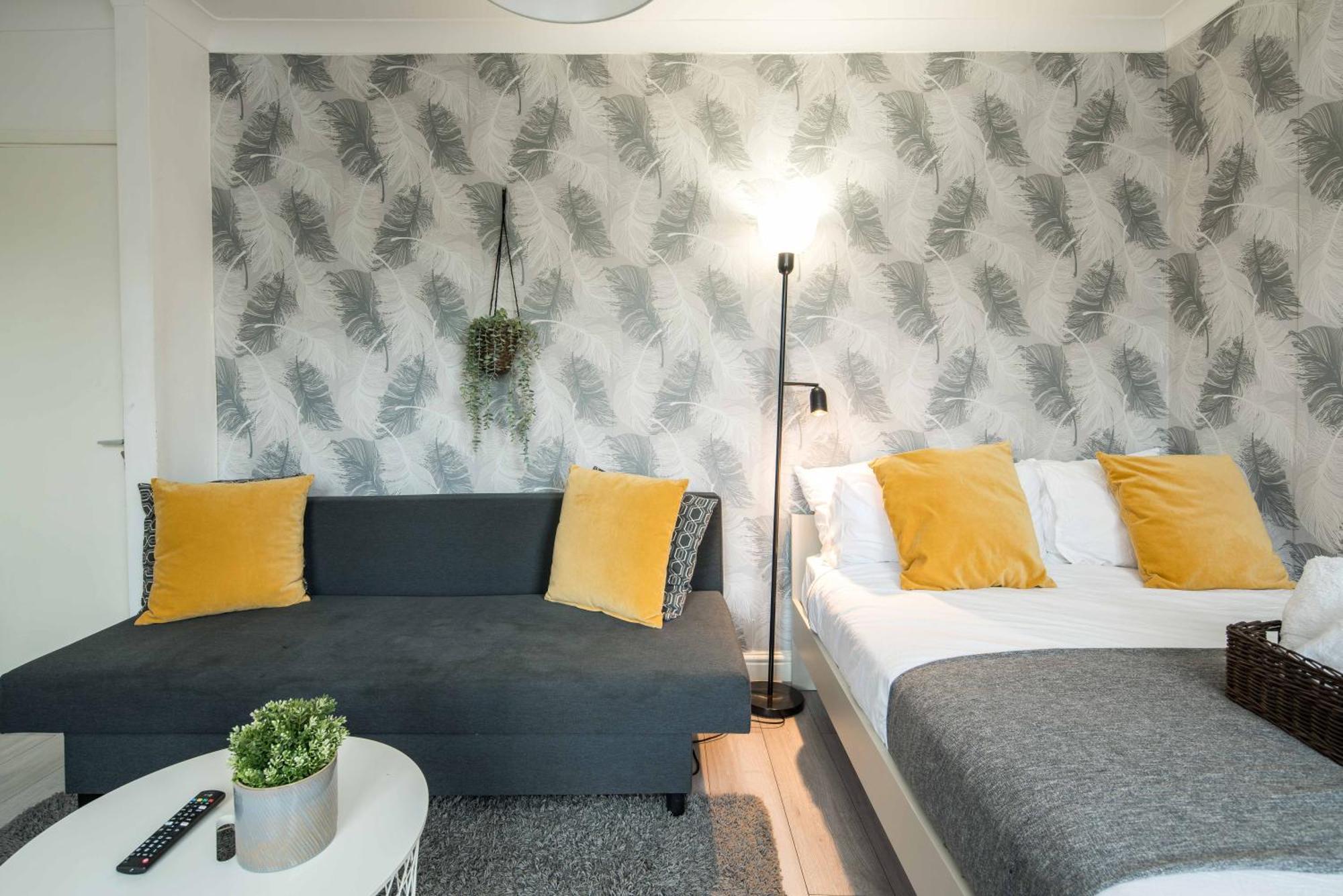 Gjestgiverier Private Double Shared Bathroom Near Centre *