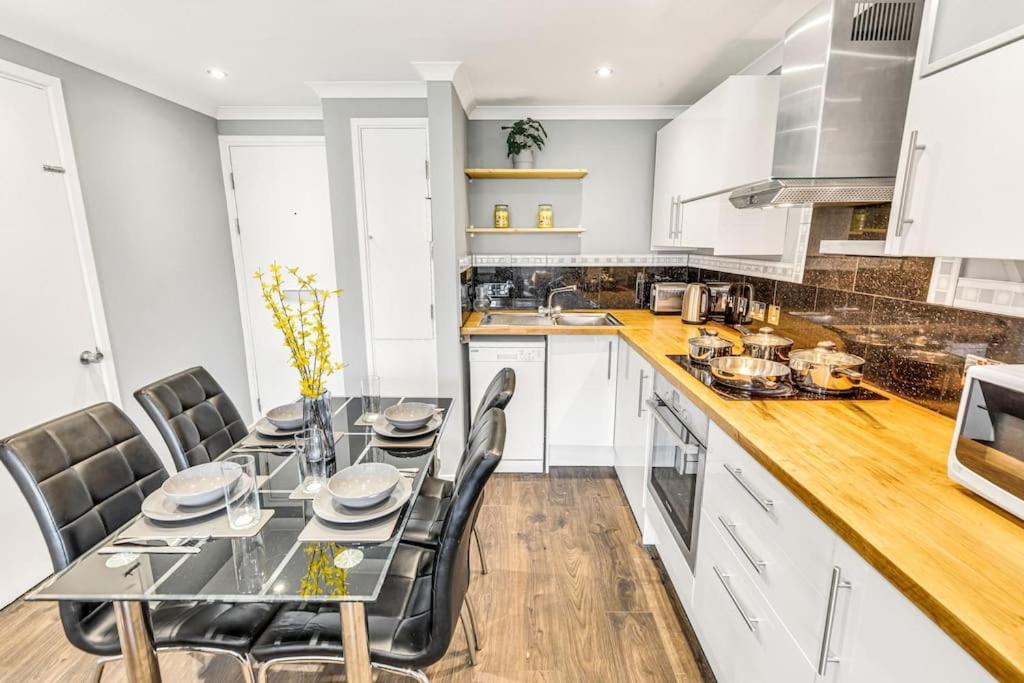 Luxstay Earls Court - Sleeps Up To 7 * Londen