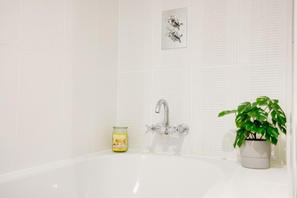 Luxstay Earls Court - Sleeps Up To 7 Appartement