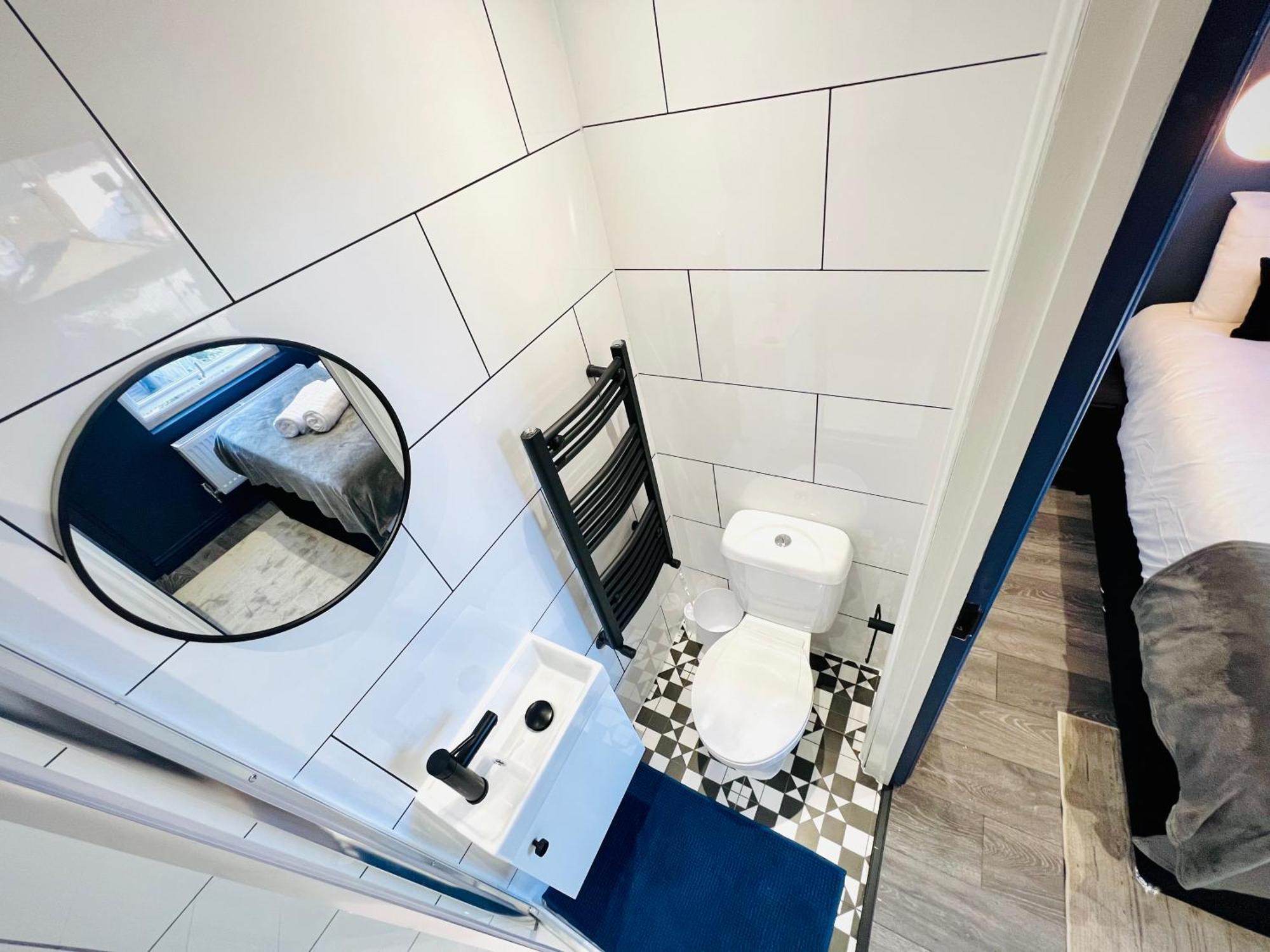 61 Studio, Ideal For Tourists High Recommend!!! Gasthof London