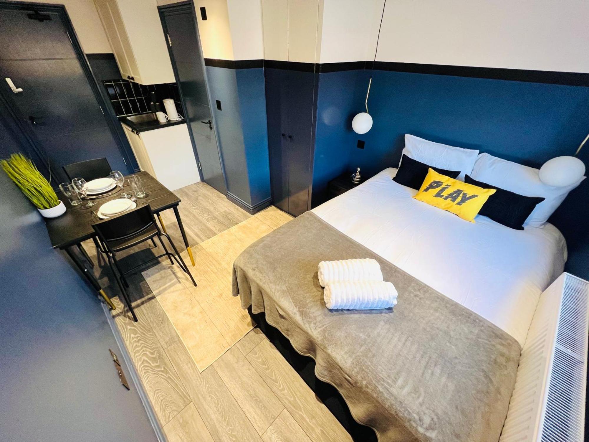 Gasthof 61 Studio, Ideal For Tourists High Recommend!!! *