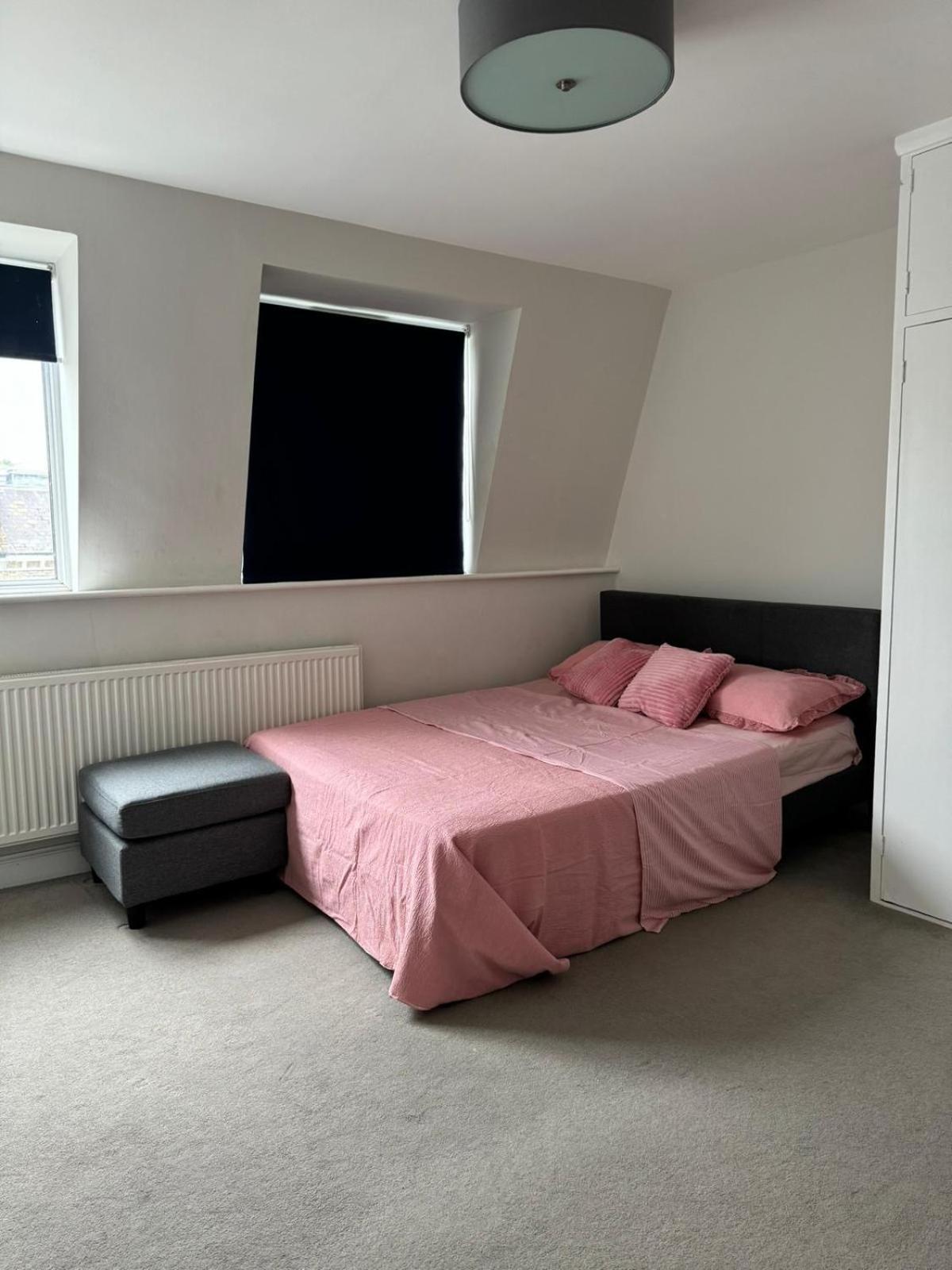 Kensington Place Apartment London