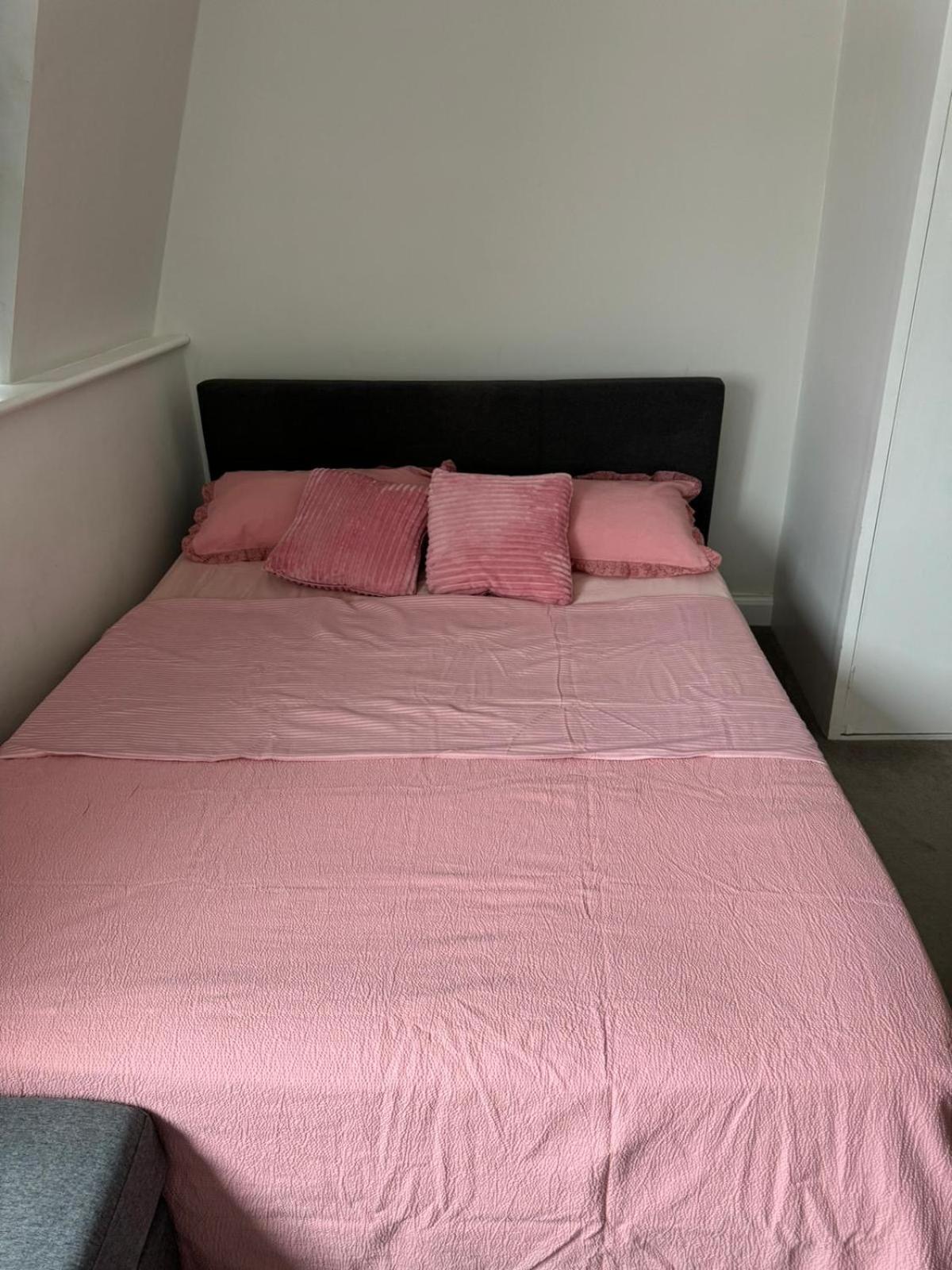 Kensington Place Apartment