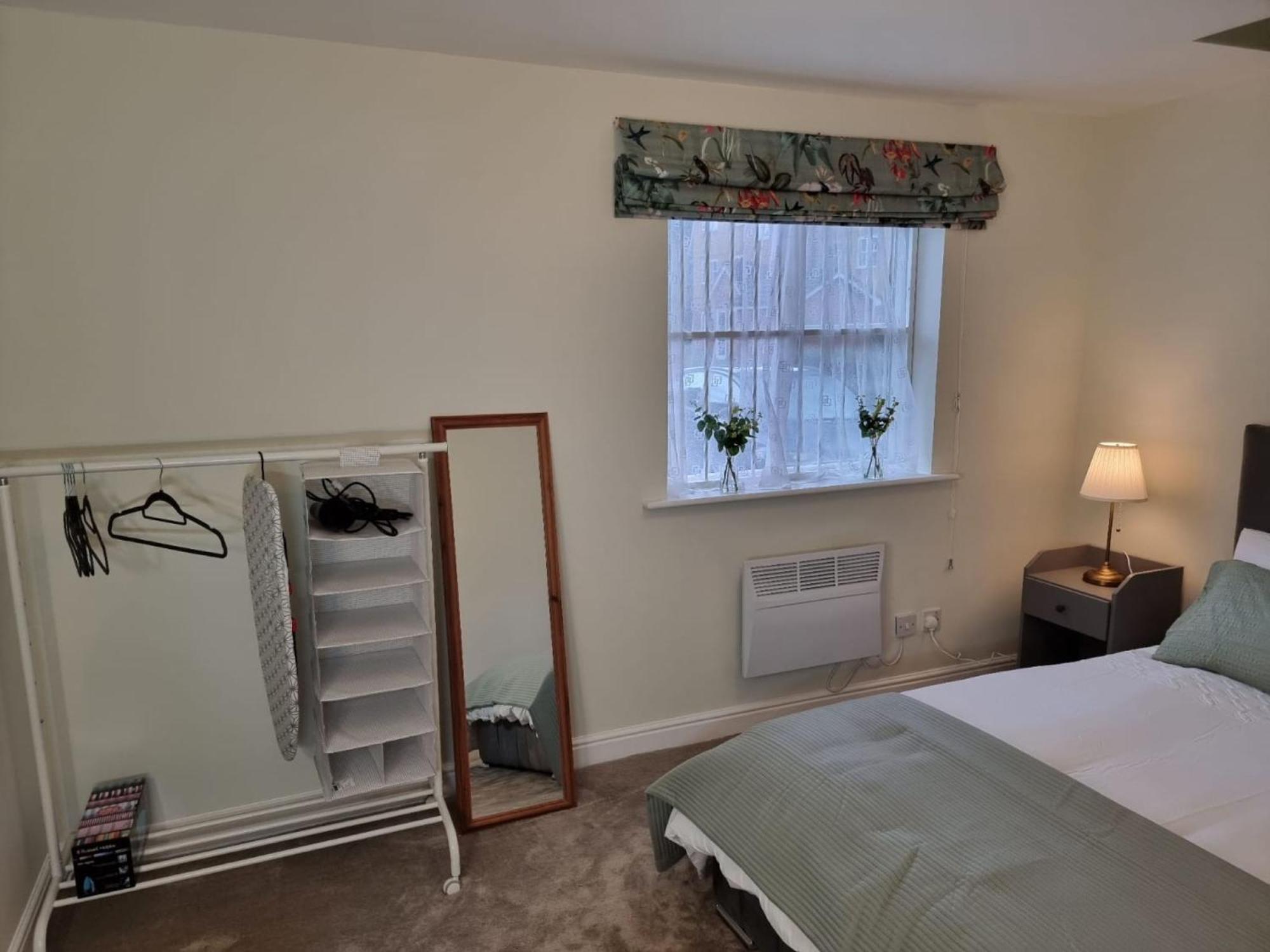 Century House Luxury Apartment London