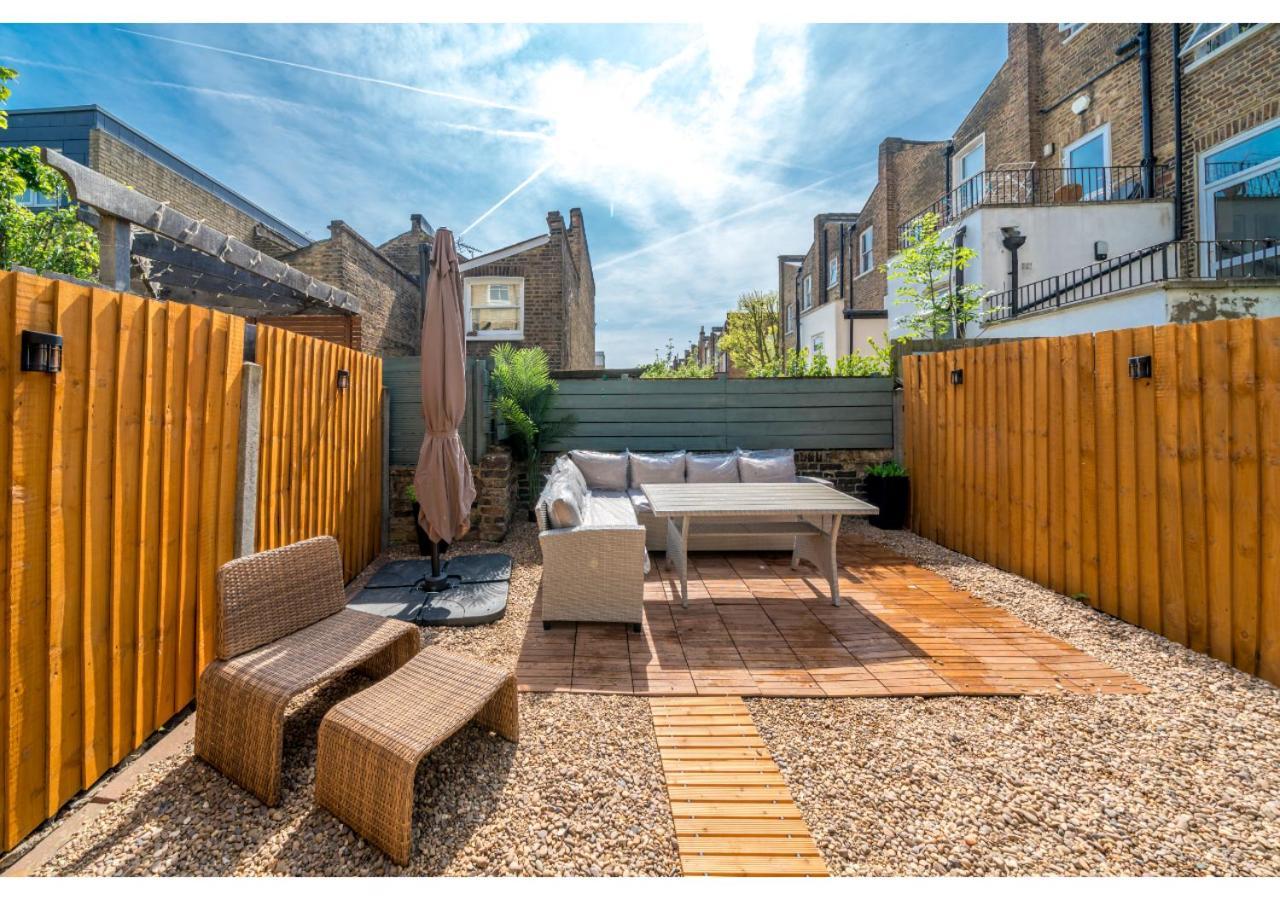 Joivy Splendid Townhouse Flat With Backyard *