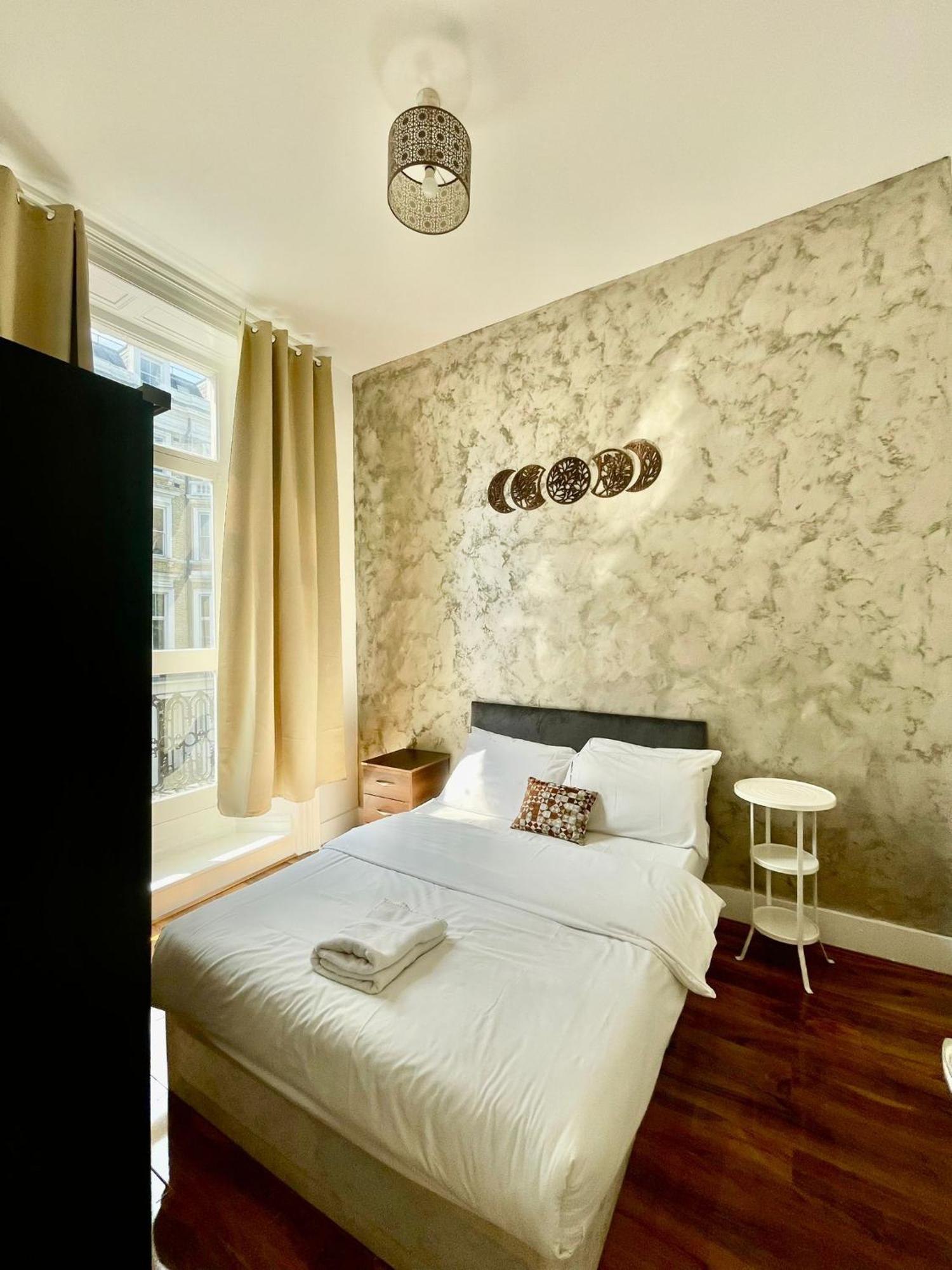 Cromwell Apartamento