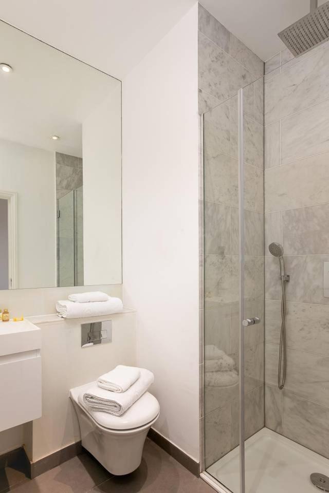 Apartamento Stylish 2br In West Kensington , 4 Guests *