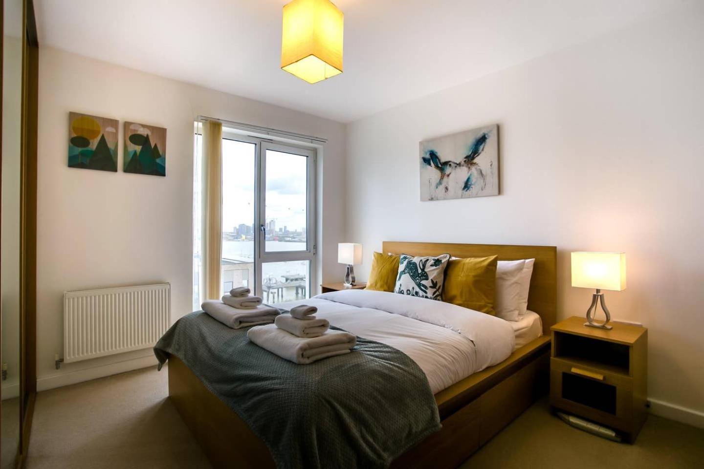 Leilighet Guestready - Comfort By The Thames, W/ Balcony London