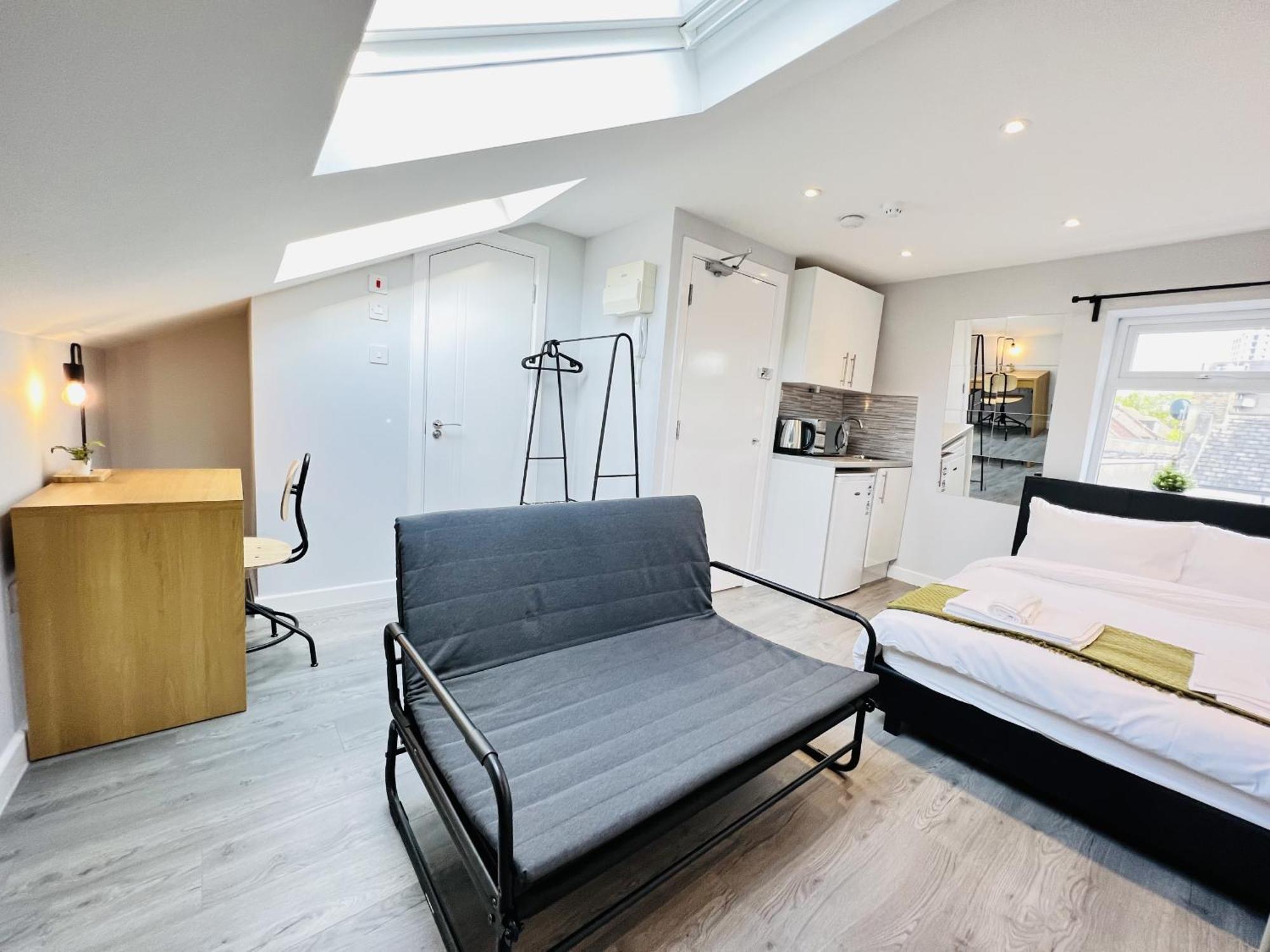 Battersea By Sleepy *