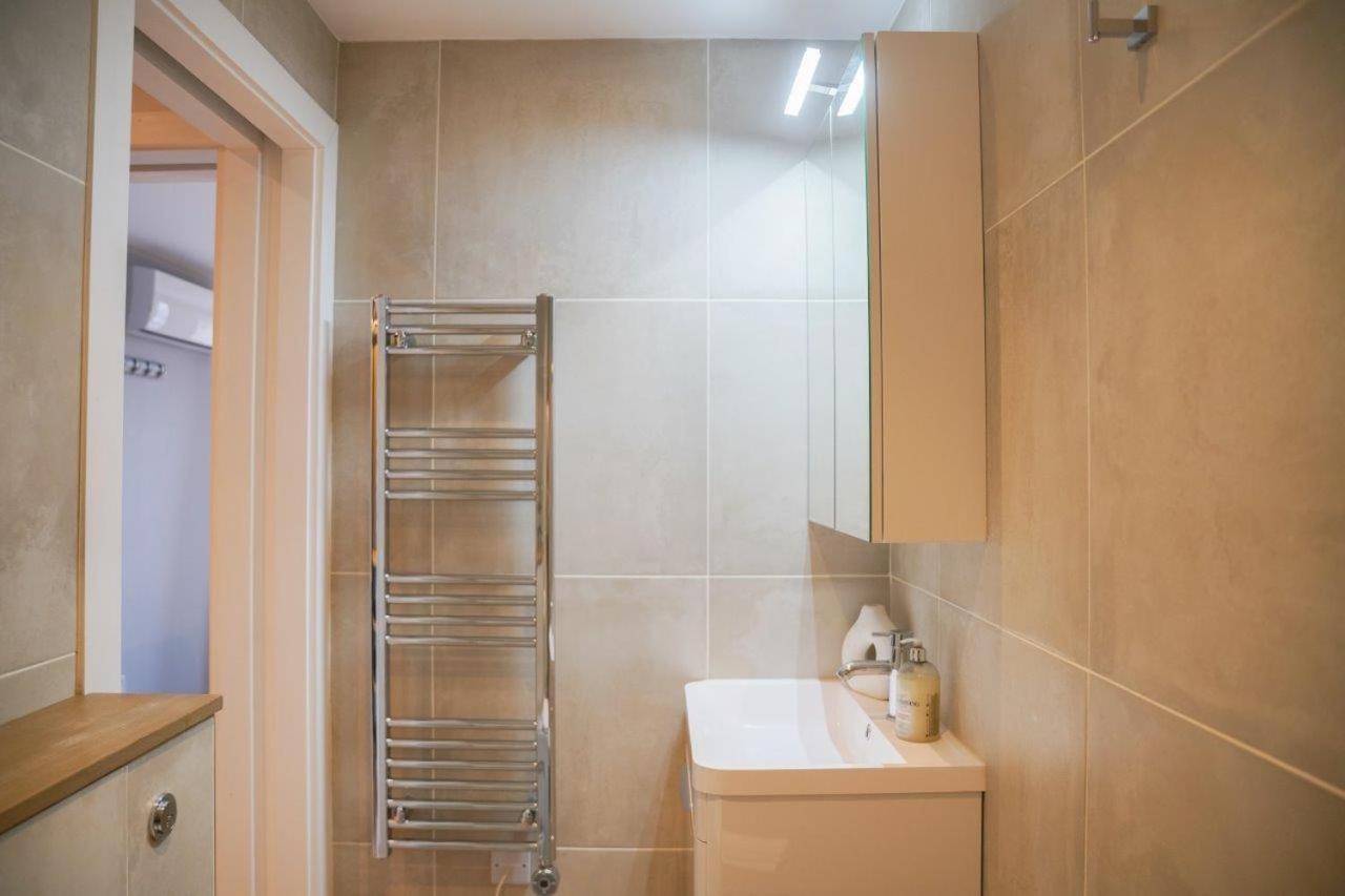 A Superb In South Kensington's * London