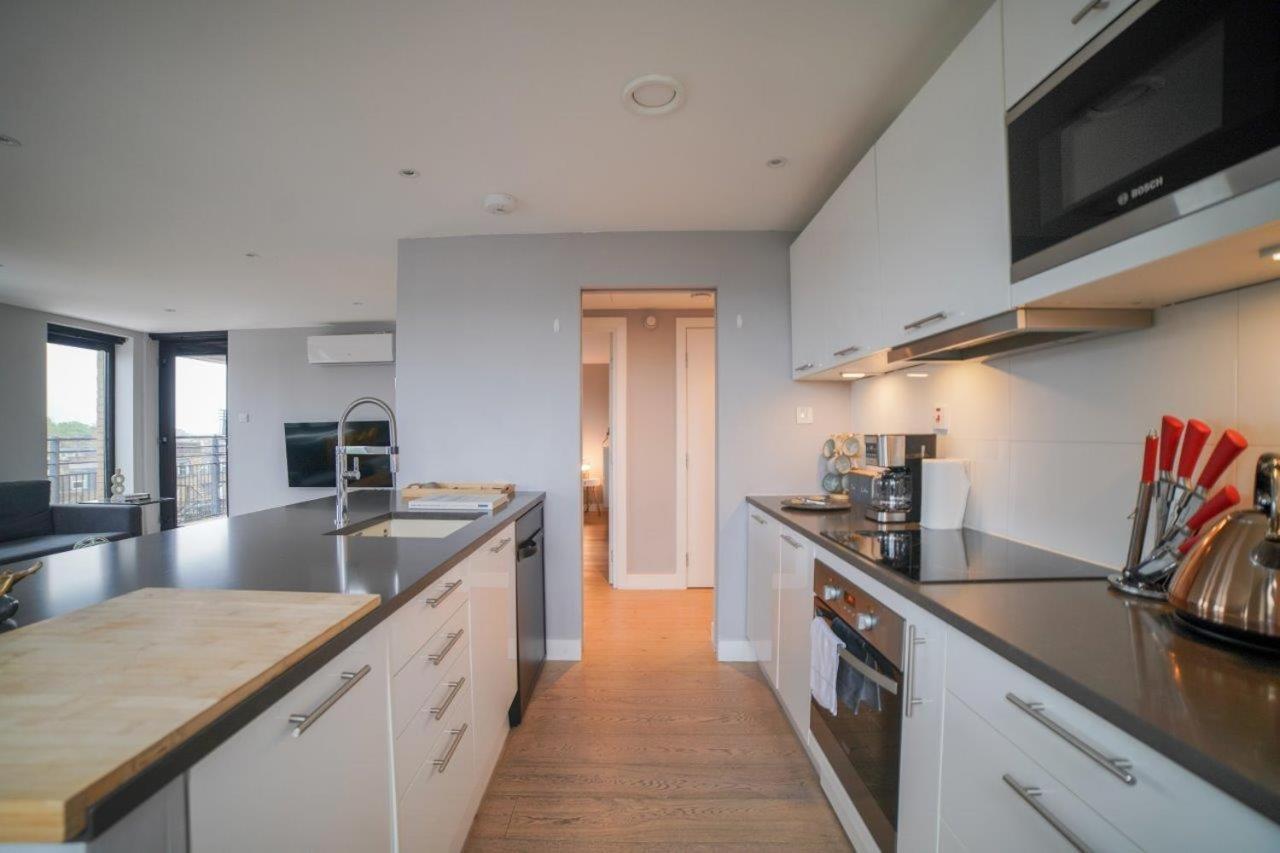 A Superb In South Kensington's *