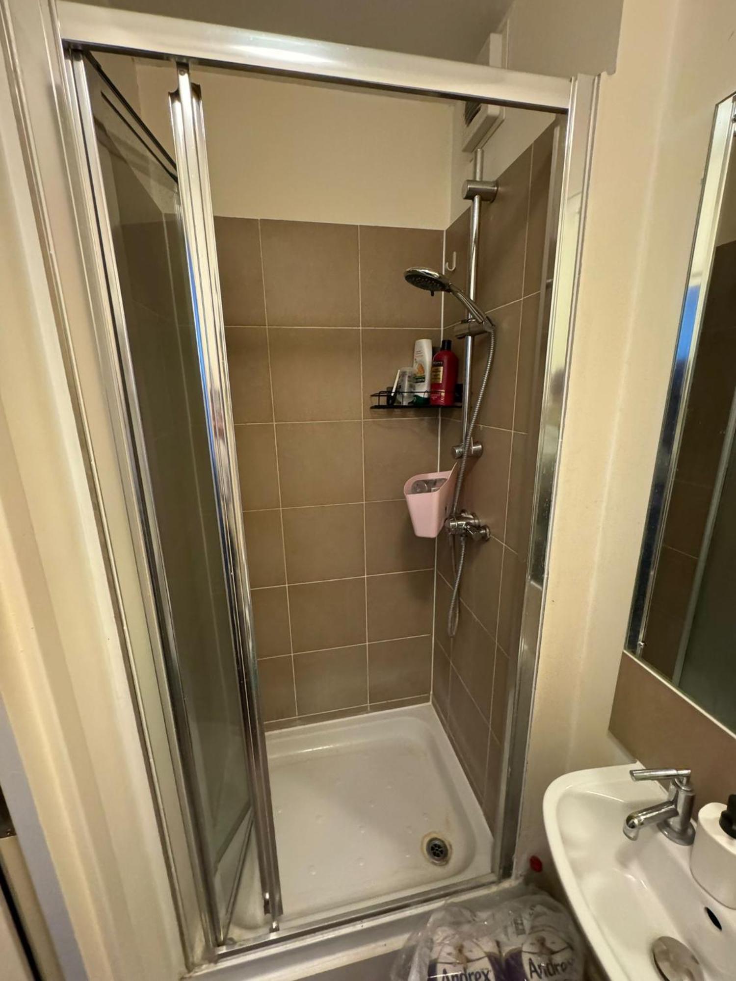A Double In The Heart Of Ealing Broadway Accommodatie bij particulieren