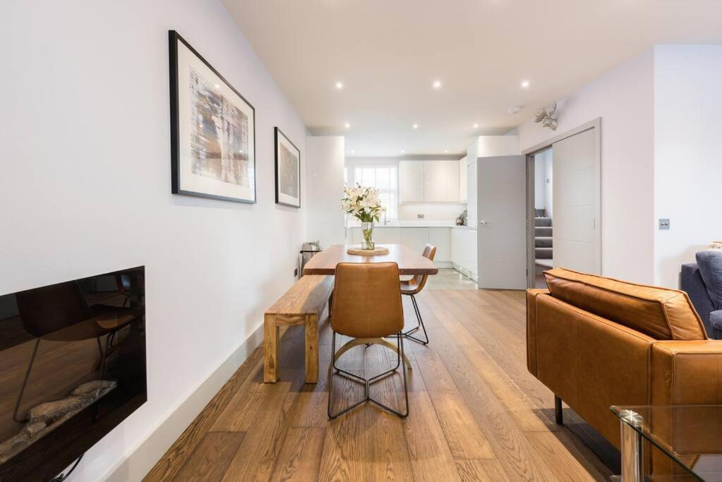Appartement Luxurious & Modern 2 Bedroom Notting Hill Townhouse Londen