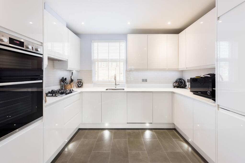 Appartement Luxurious & Modern 2 Bedroom Notting Hill Townhouse *
