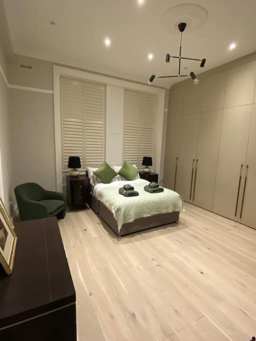 Luxury 2-bed Flat With Garden In Hampstead Mansion Apartamento