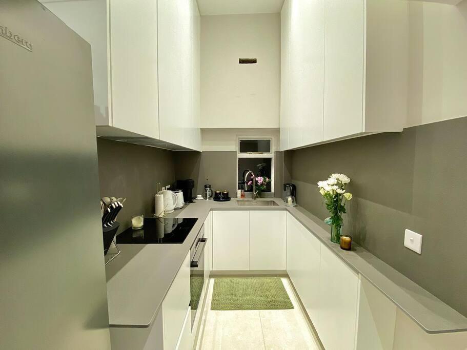 Luxury 2-bed Flat With Garden In Hampstead Mansion Apartamento