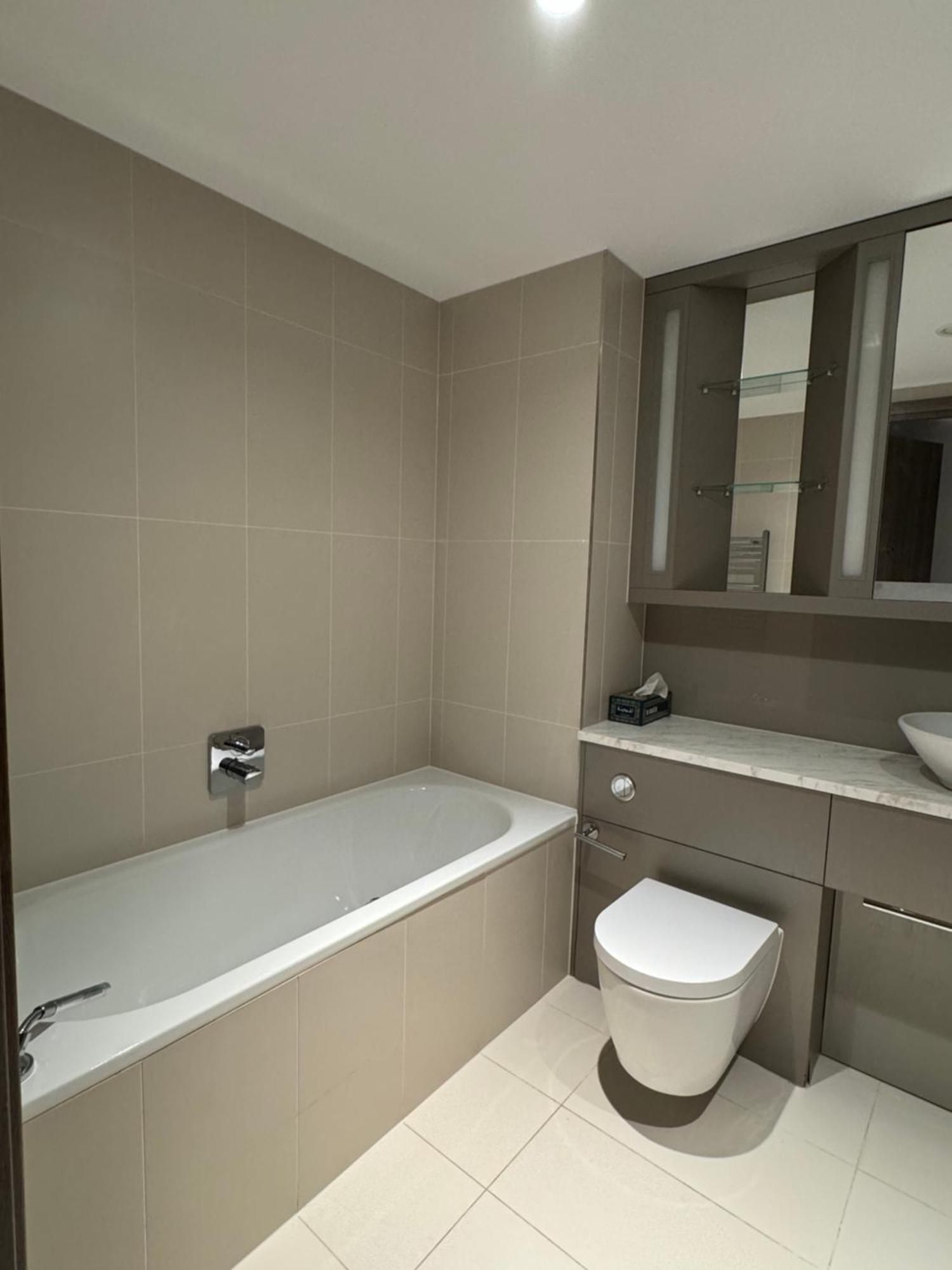 Luxury Flat In Paddington Apartment London