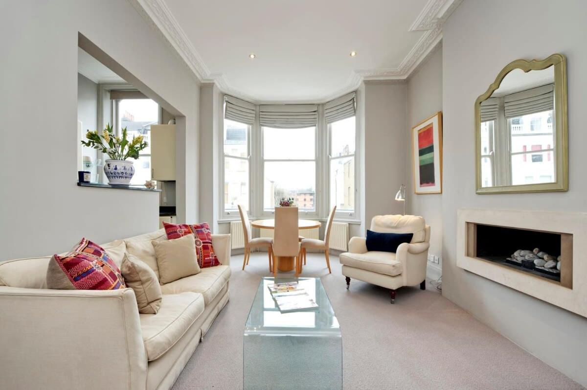 Long Discount Large Bright First-floor Flat Apartment *