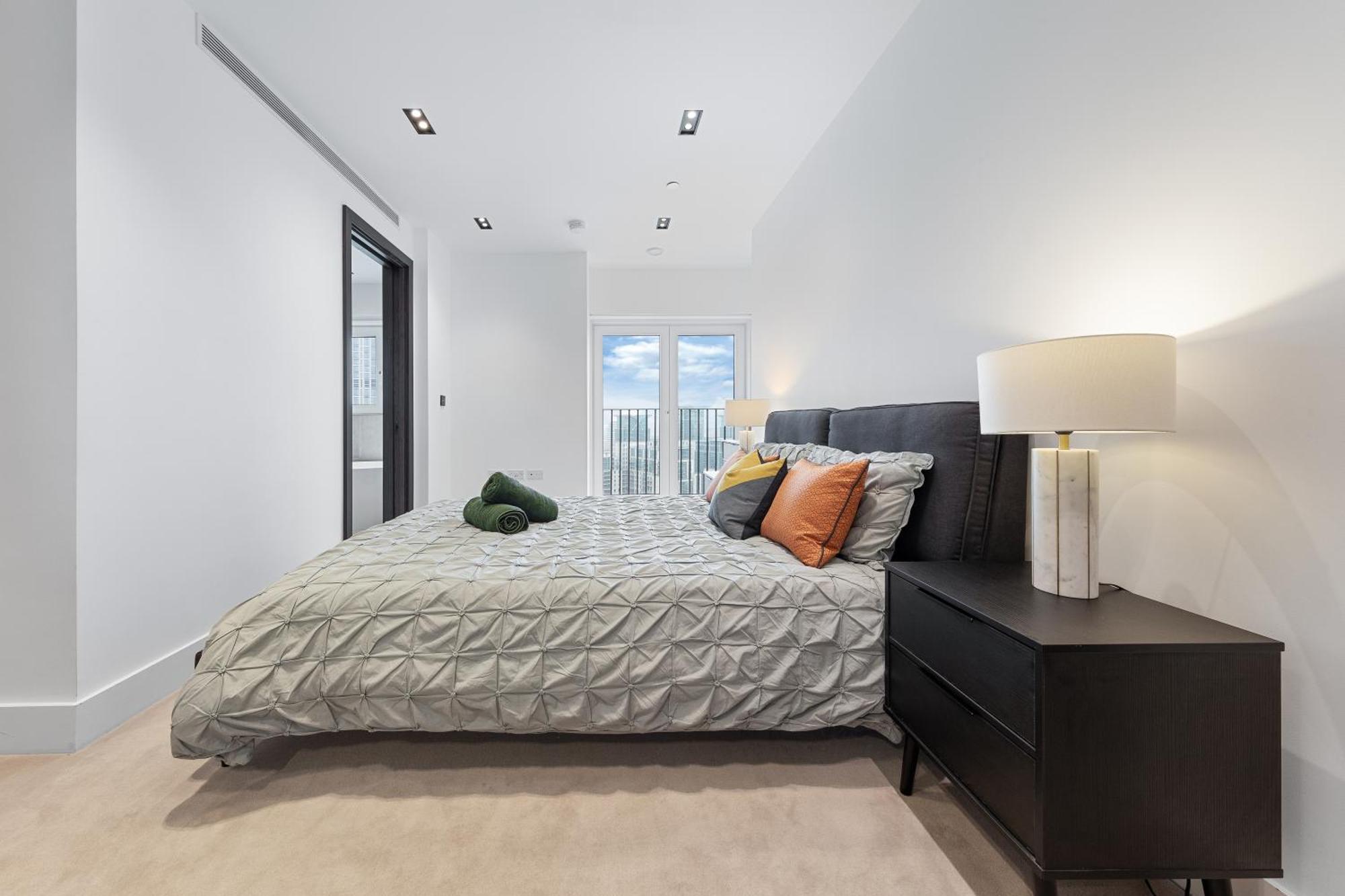 Heart Of Panoramic View 2 Bedroom Designer Luxury - Pool And Gym Access Apartamento