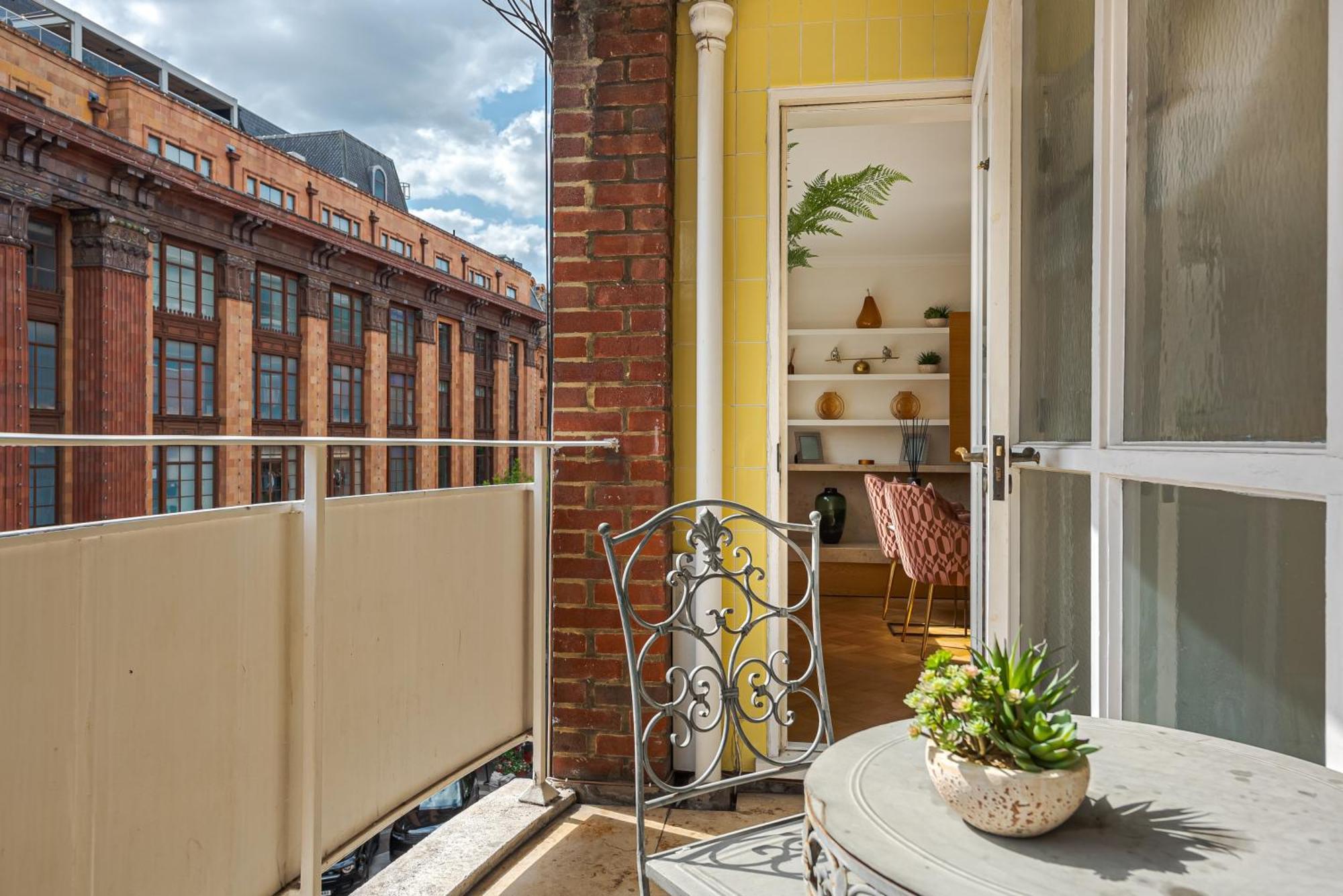 Charming 2 Bed Flat In Knightsbridge Balcony View Of Harrods Leilighet