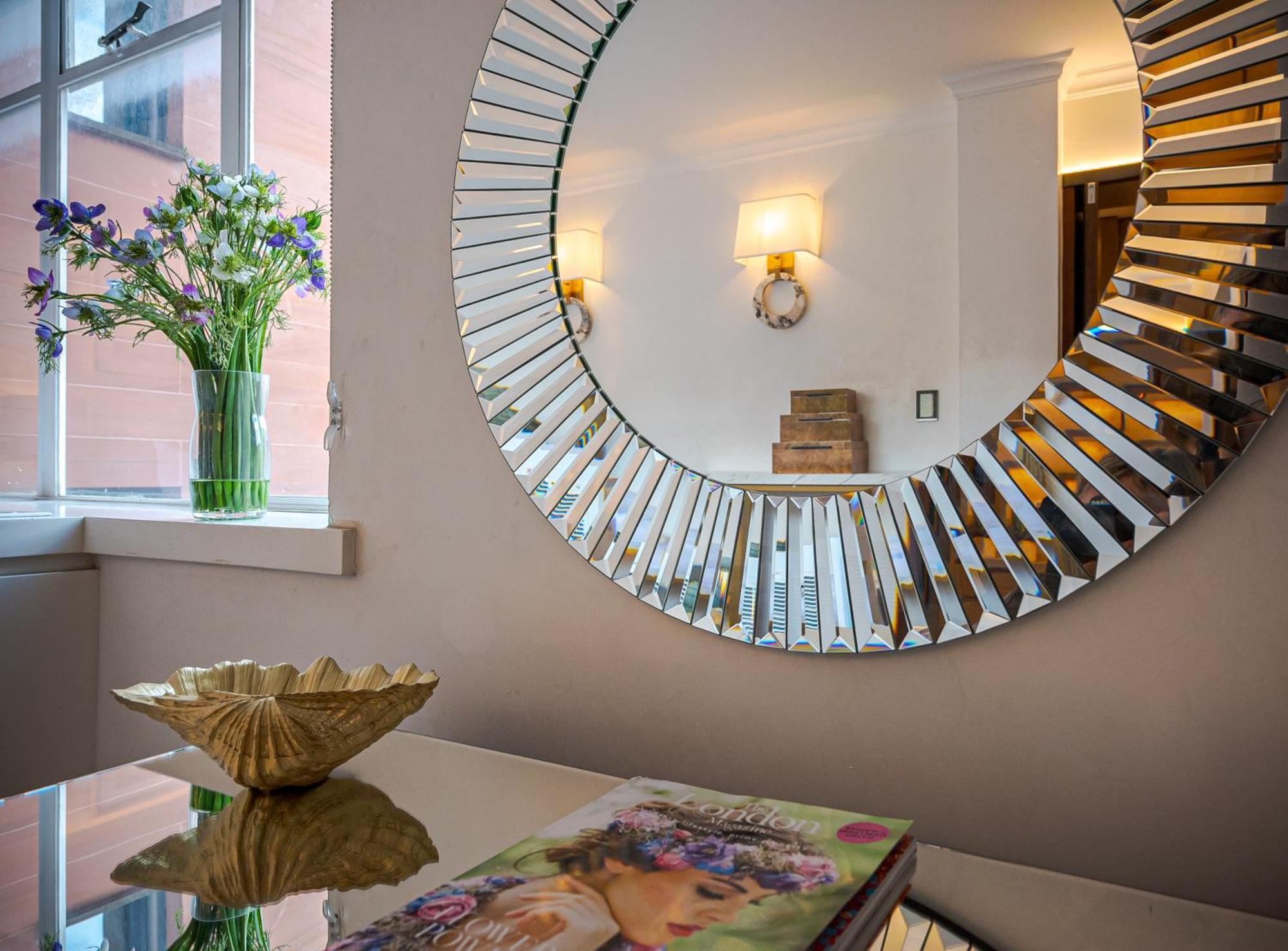 Charming 2 Bed Flat In Knightsbridge London Balcony View Of Harrods Appartement *