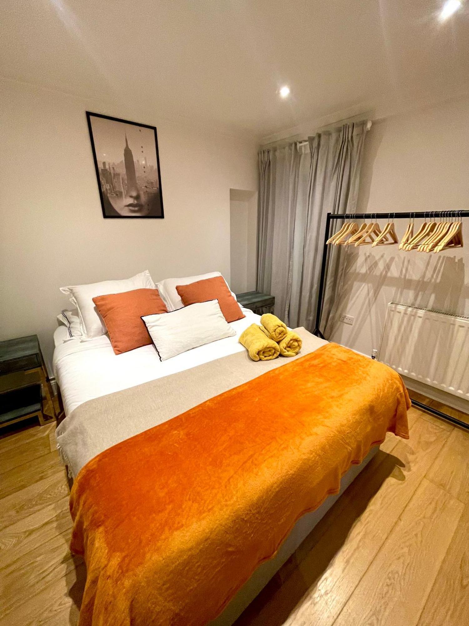 Modern 2 Beds Flat In Chelsea Apartment